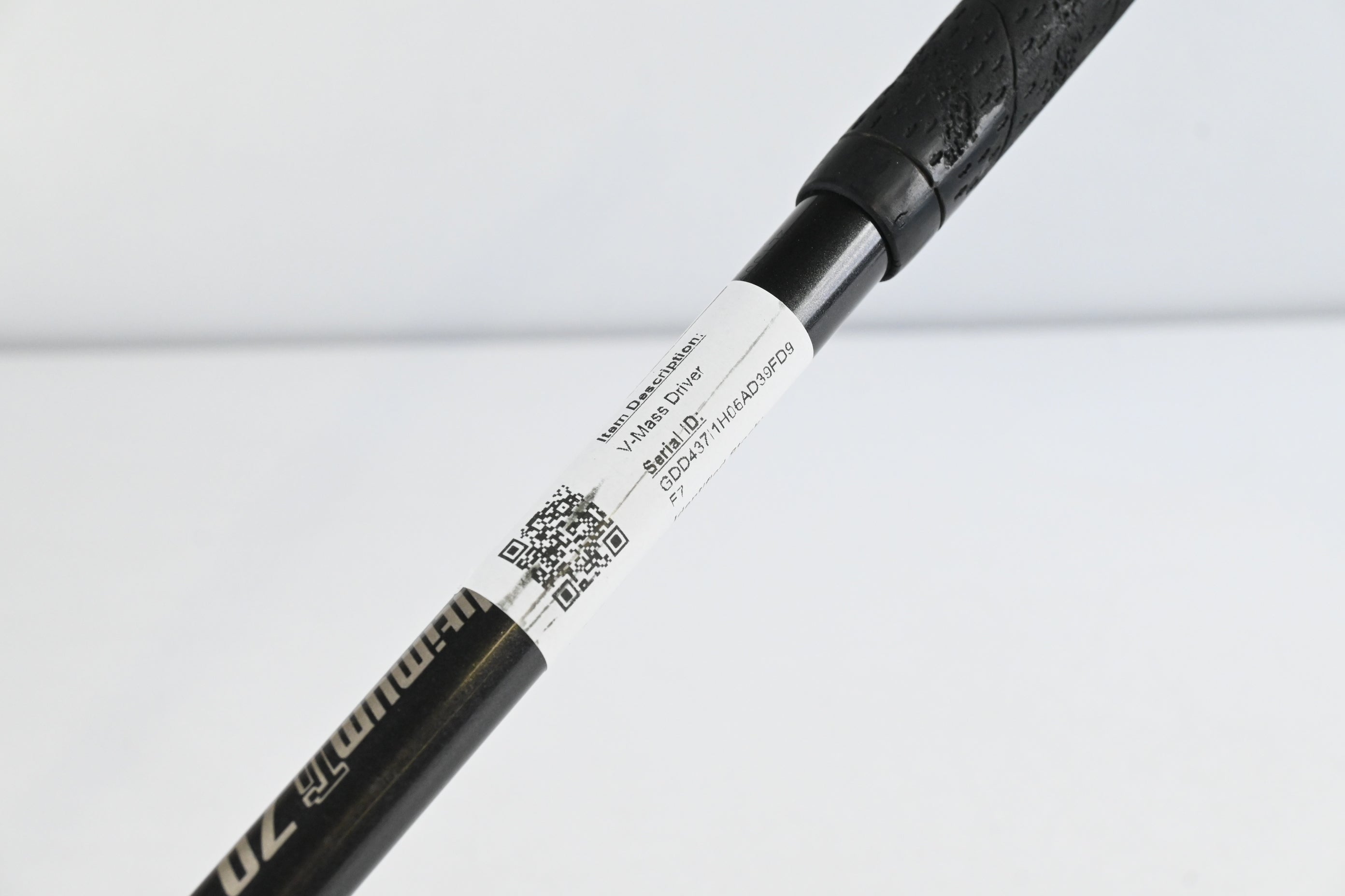 Left Hand Yonex V-Mass Driver / 10.5 Degree / Regular Flex Ultimum Ti 70