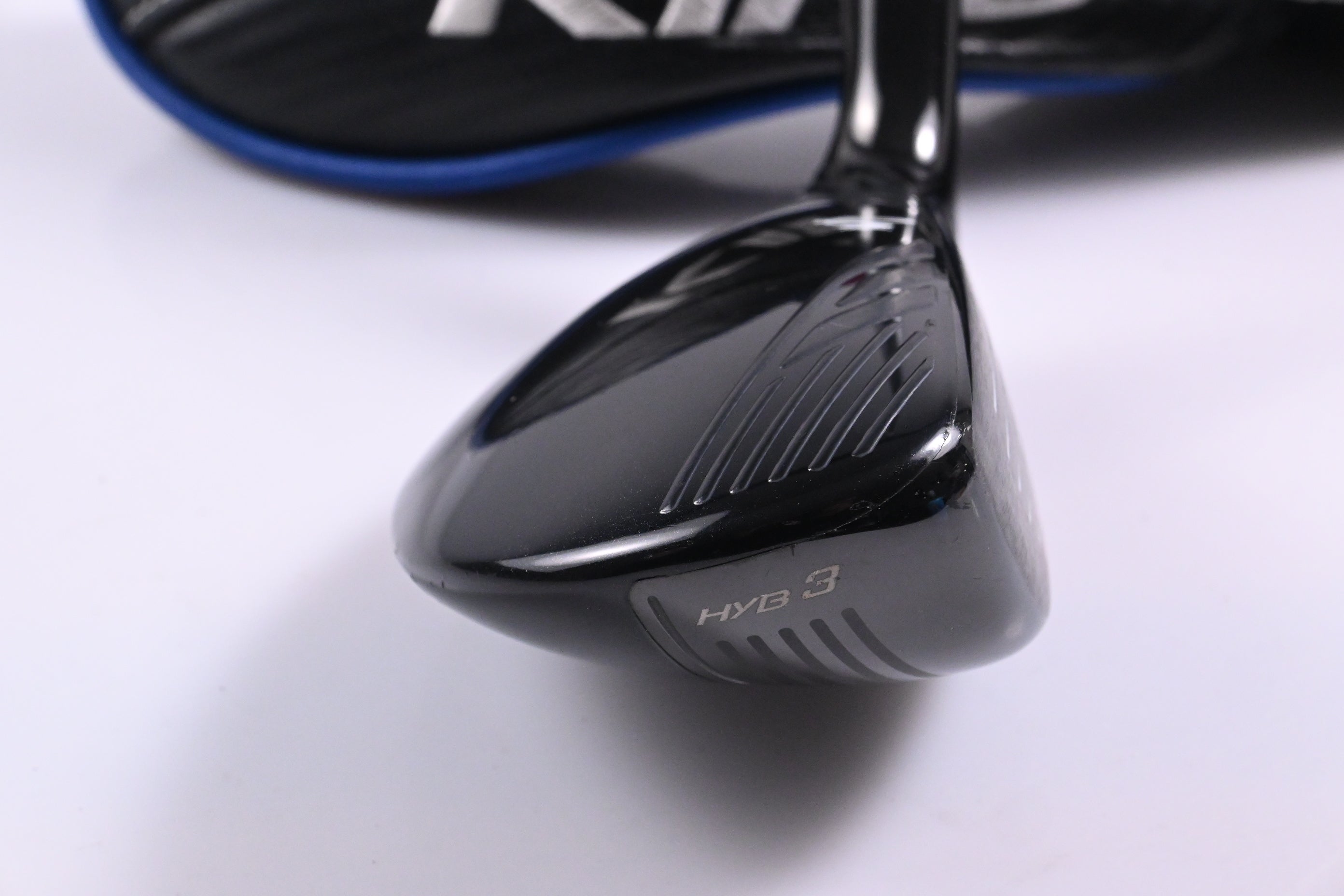 Cobra King F8 #3 Hybrid / 19 Degree / Regular Flex Aldila Rogue Pro 75 Shaft