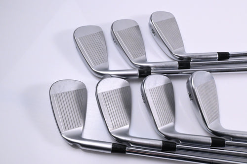 Ping I240 Irons / 4-PW / White Dot / X-Flex Dynamic Gold Mid 115 X100 Shafts