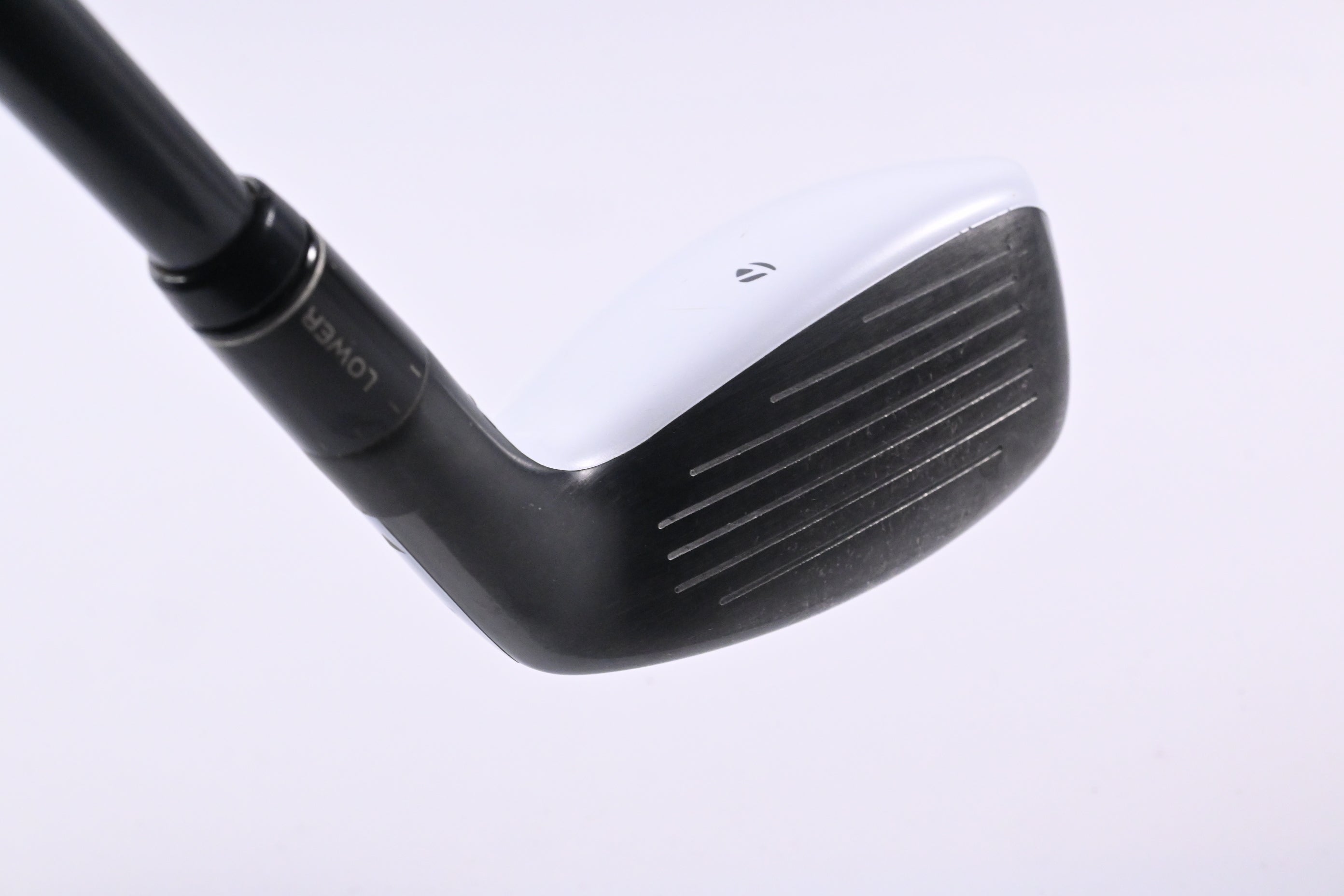 Left Hand Taylormade R15 #4 Hybrid / 21 Degree / Regular Flex Speeder 77 Shaft