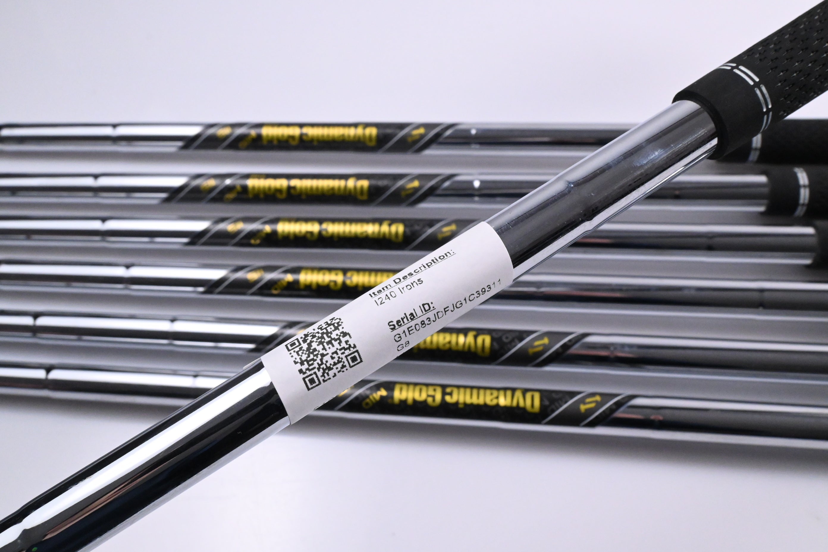 Ping I240 Irons / 4-PW / White Dot / X-Flex Dynamic Gold Mid 115 X100 Shafts