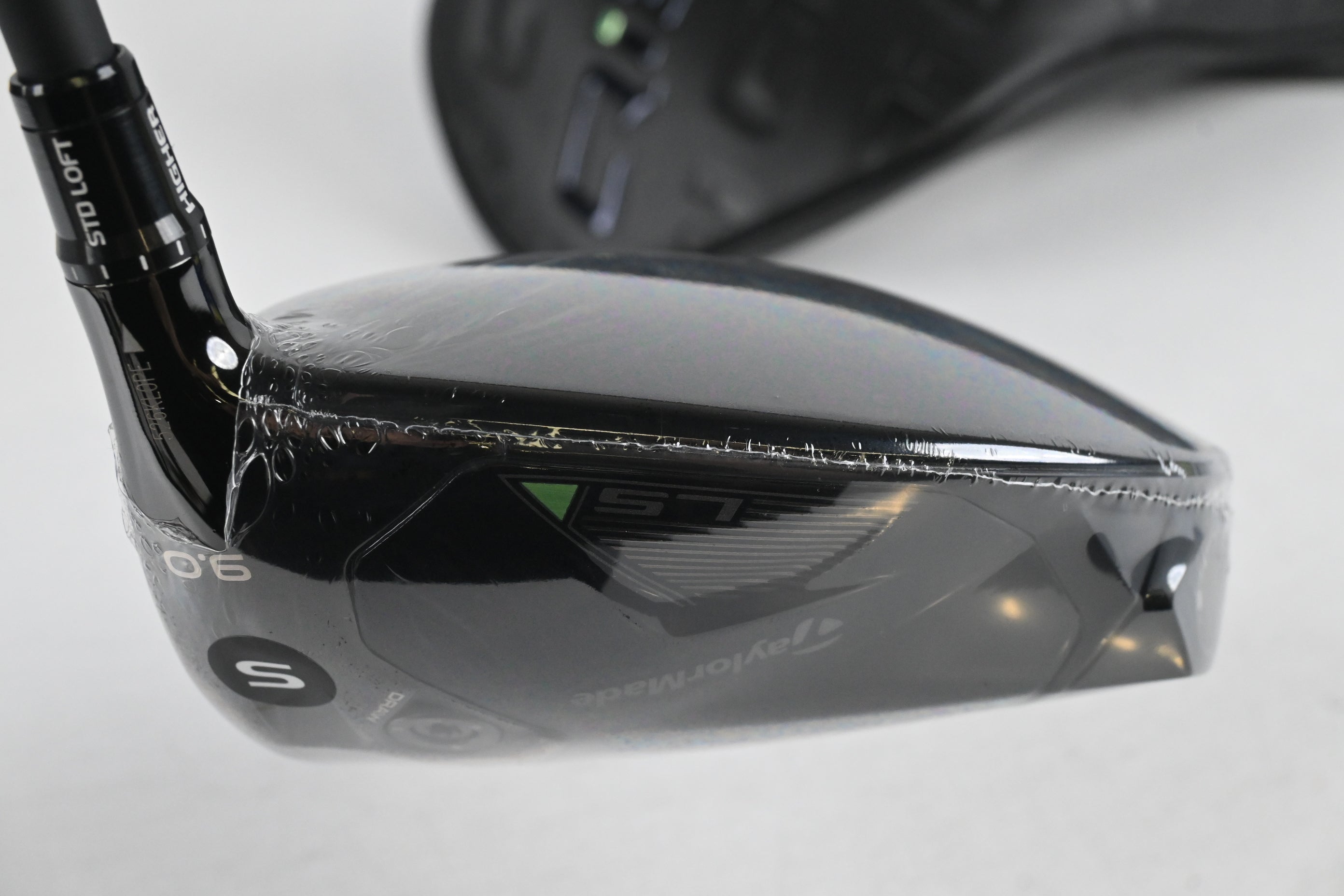 Taylormade Qi35 Designer Series Driver / 9 Degree / Stiff Flex Kai'li Dark Waves