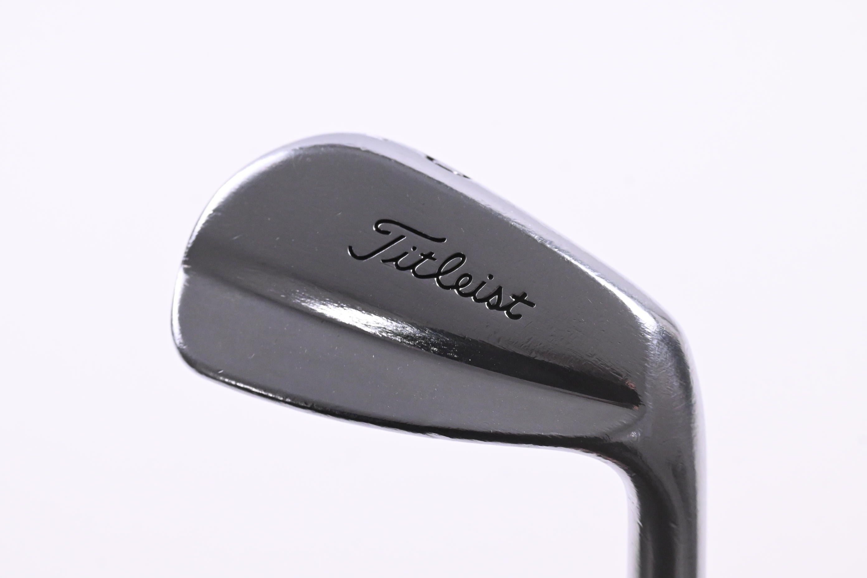 Titleist 620 MB Pitching Wedge / 47 Degree / Stiff Flex Project X LZ 120 Shaft