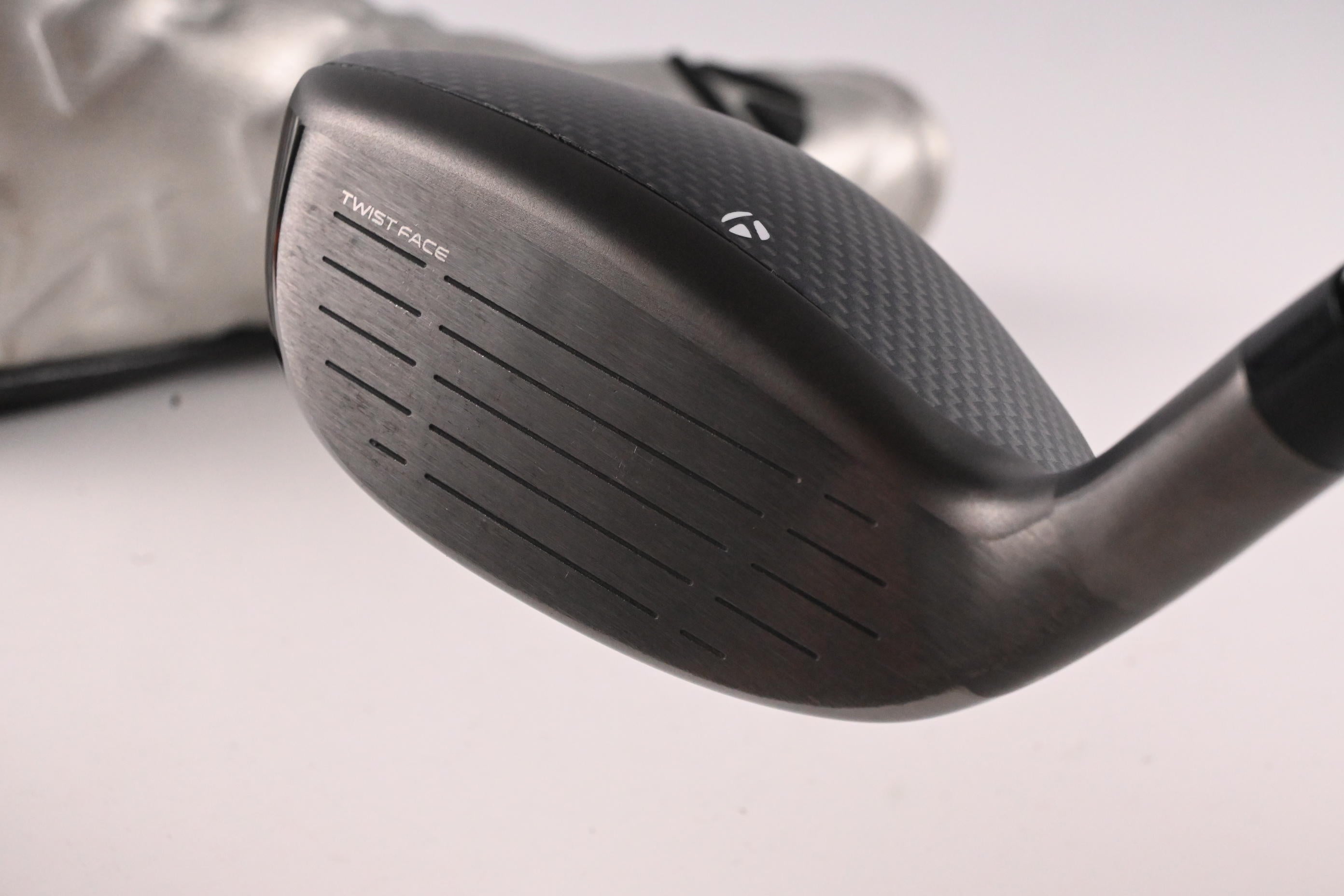 Taylormade Qi35 Max #5 Hybrid / 27 Degree / Regular Flex Air Speeder 50 Shaft