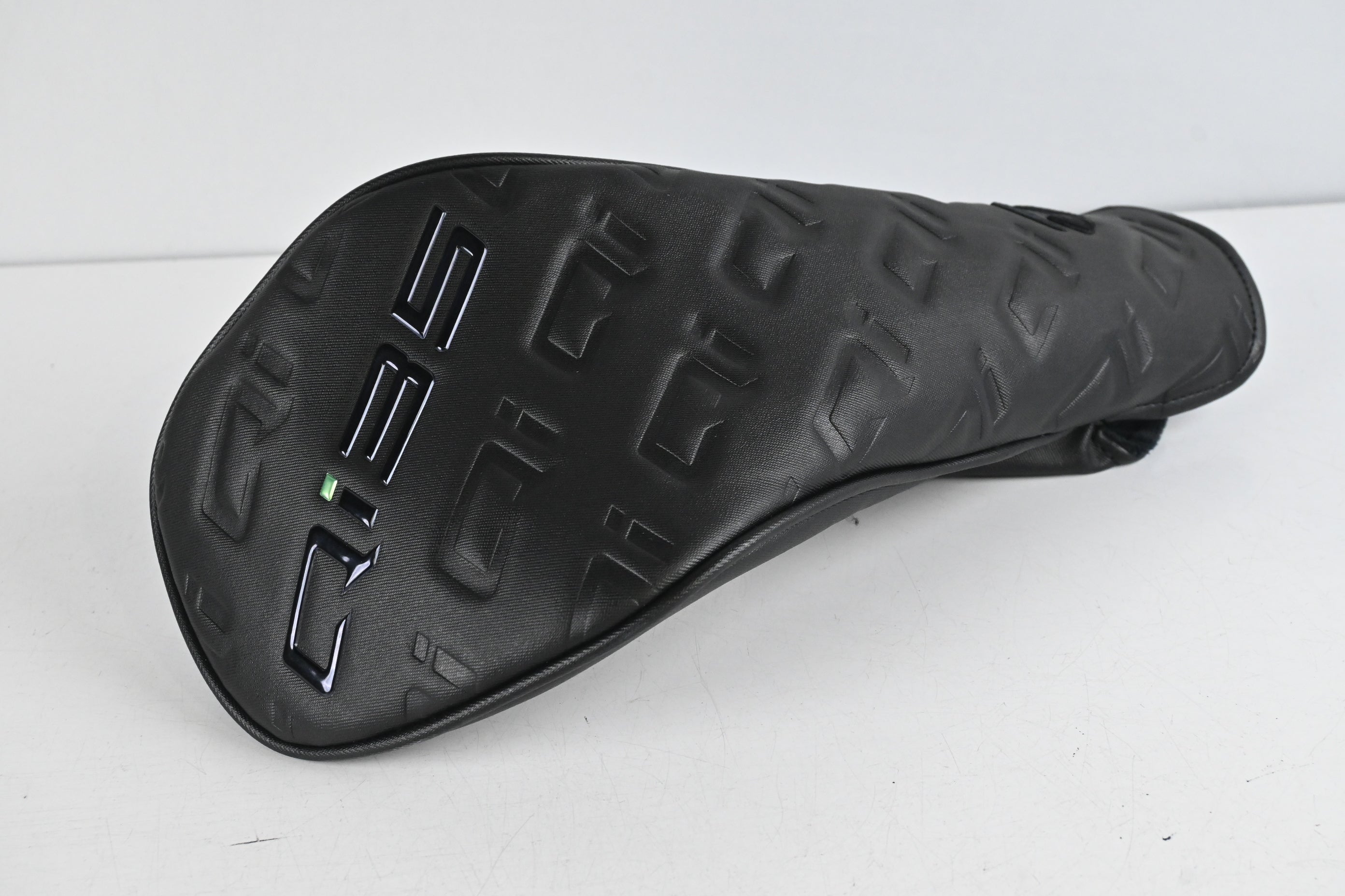 Taylormade Qi35 Designer Series Driver / 9 Degree / Stiff Flex Kai'li Dark Waves