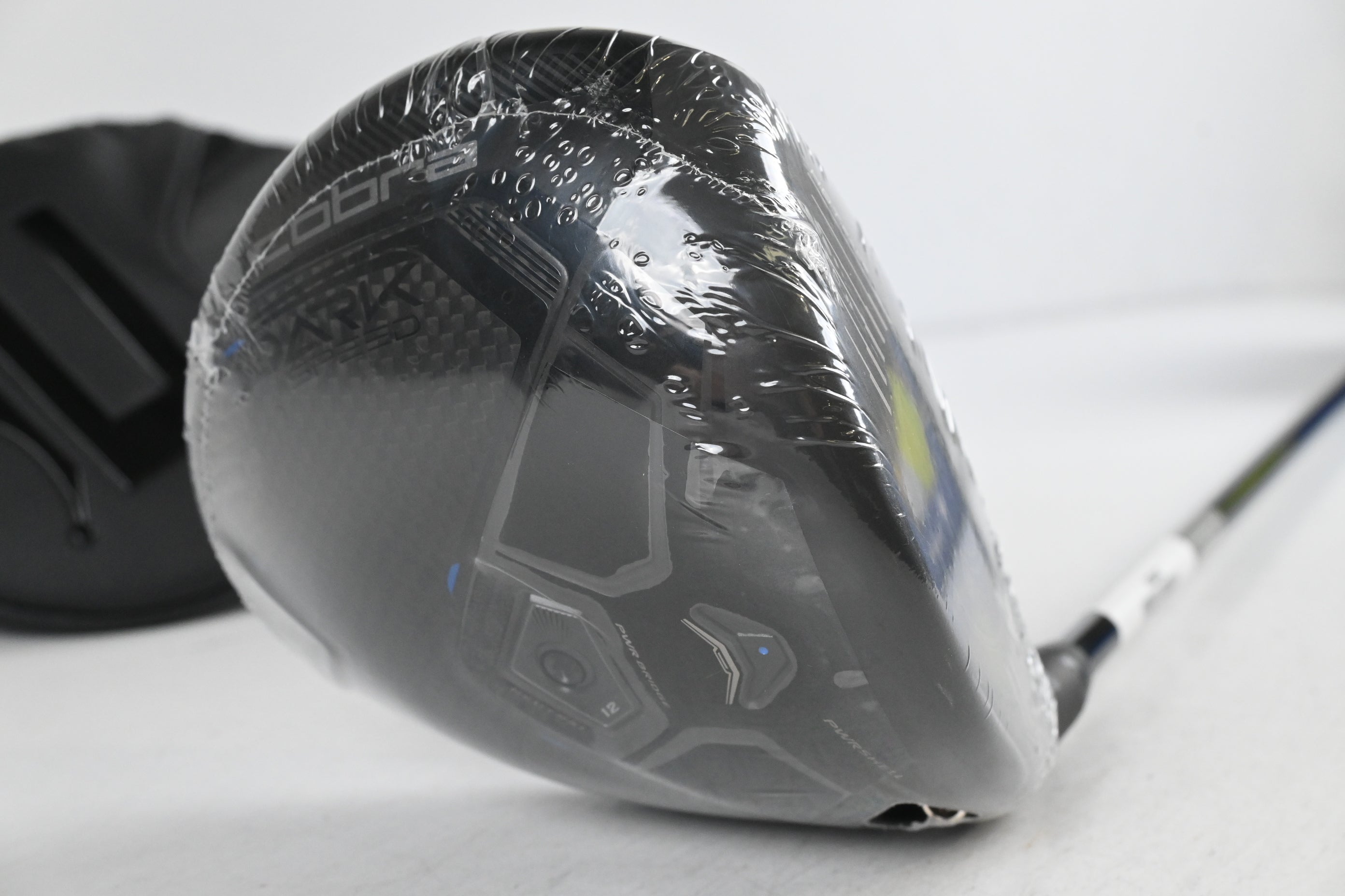 Cobra Darkspeed X Driver / 12 Degree / Regular Flex UST Mamiya Lin.Q M40X 6