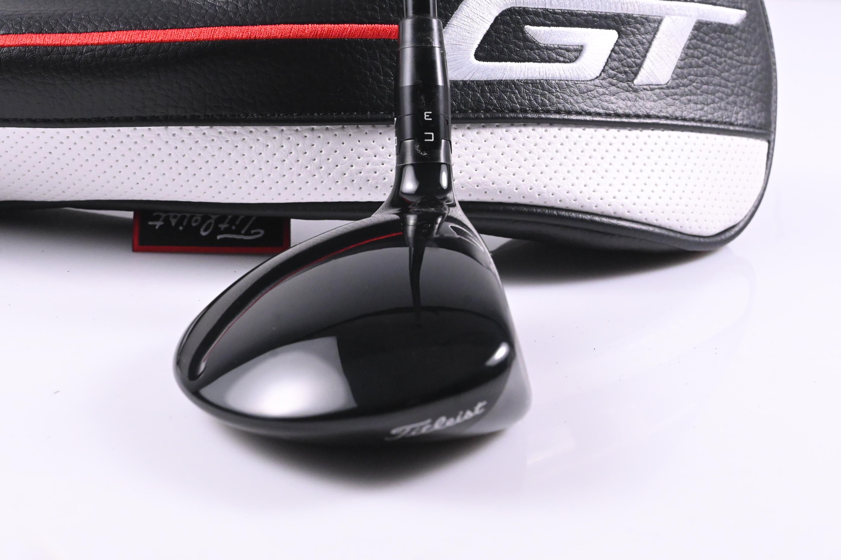 Titleist GT2 #5 Wood / 18 Degree / Stiff Flex HZRDUS Black 60 Shaft