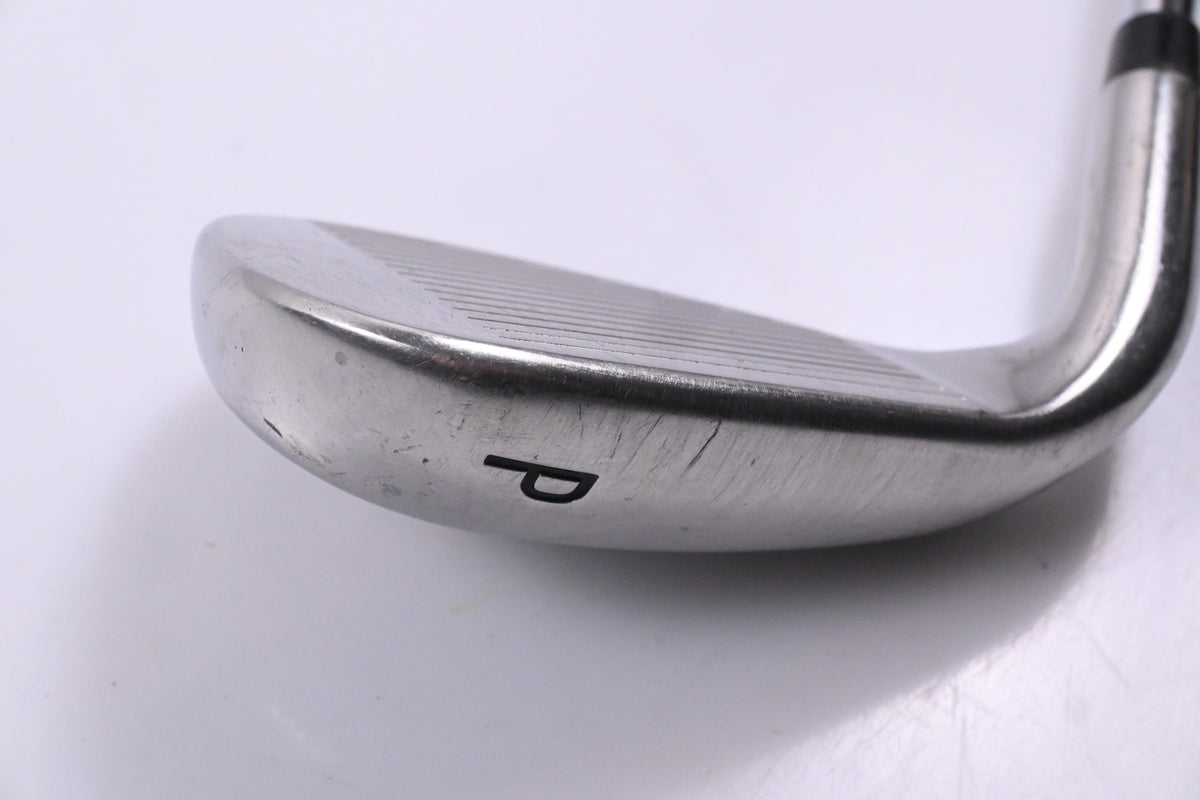 Callaway Rogue Pitching Wedge / 46 Degree / Regular Flex XP 95 Shaft