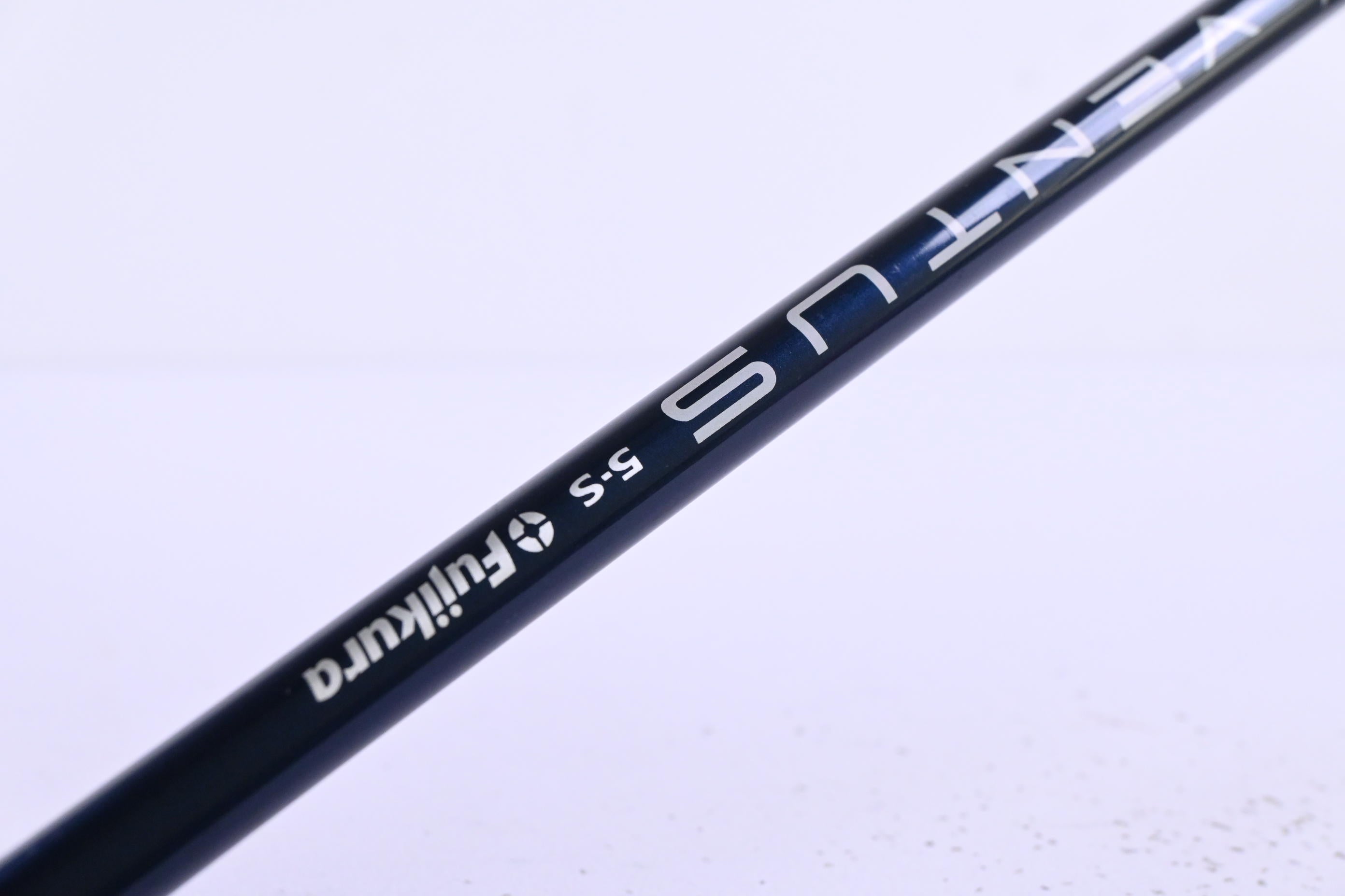 Taylormade SIM2 Max Driver / 10.5 Degree / Stiff Flex Ventus Blue 5 Shaft