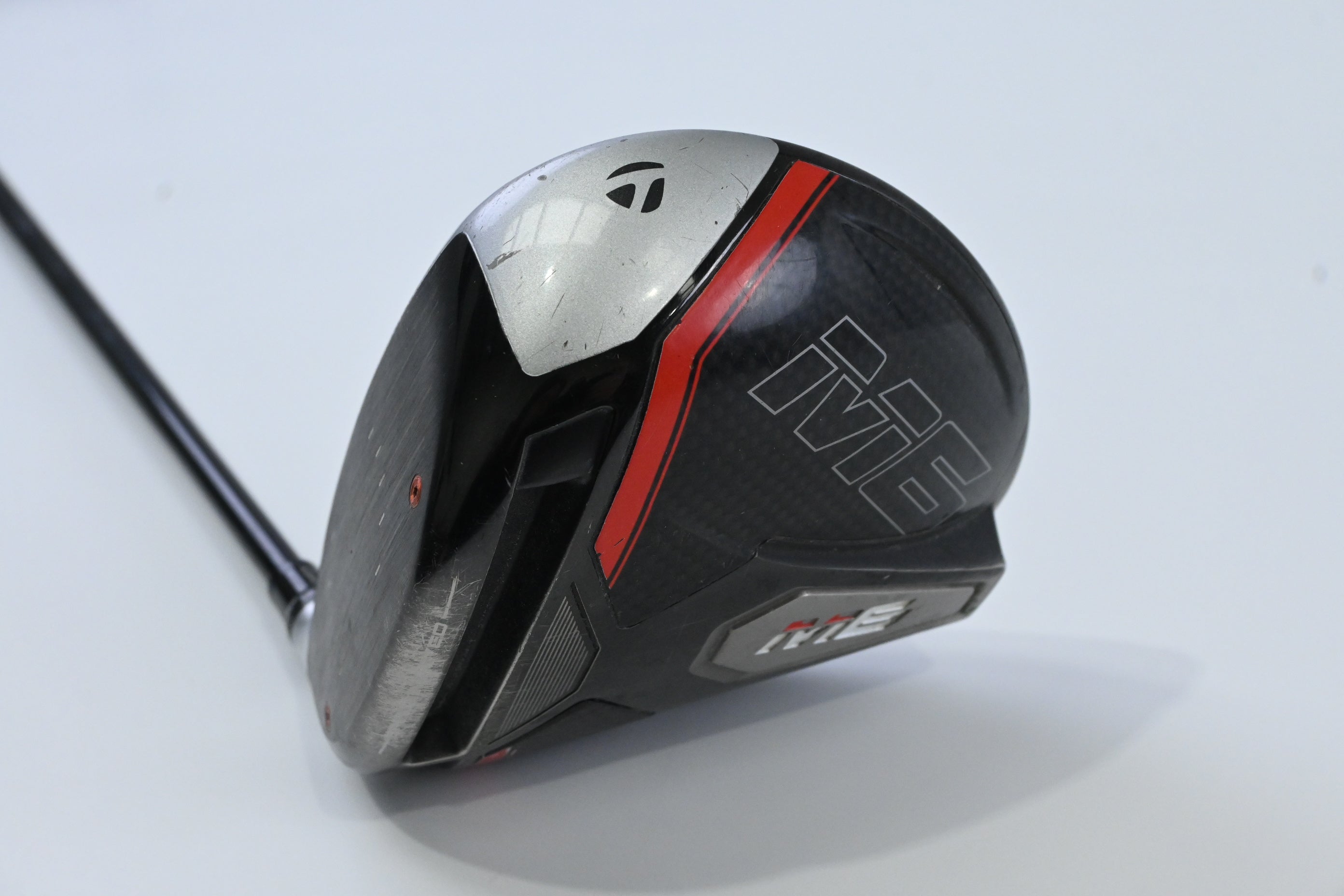 Left Hand Taylormade M6 Driver / 10.5 Degree / Stiff Flex Fujikura Atmos Black 6