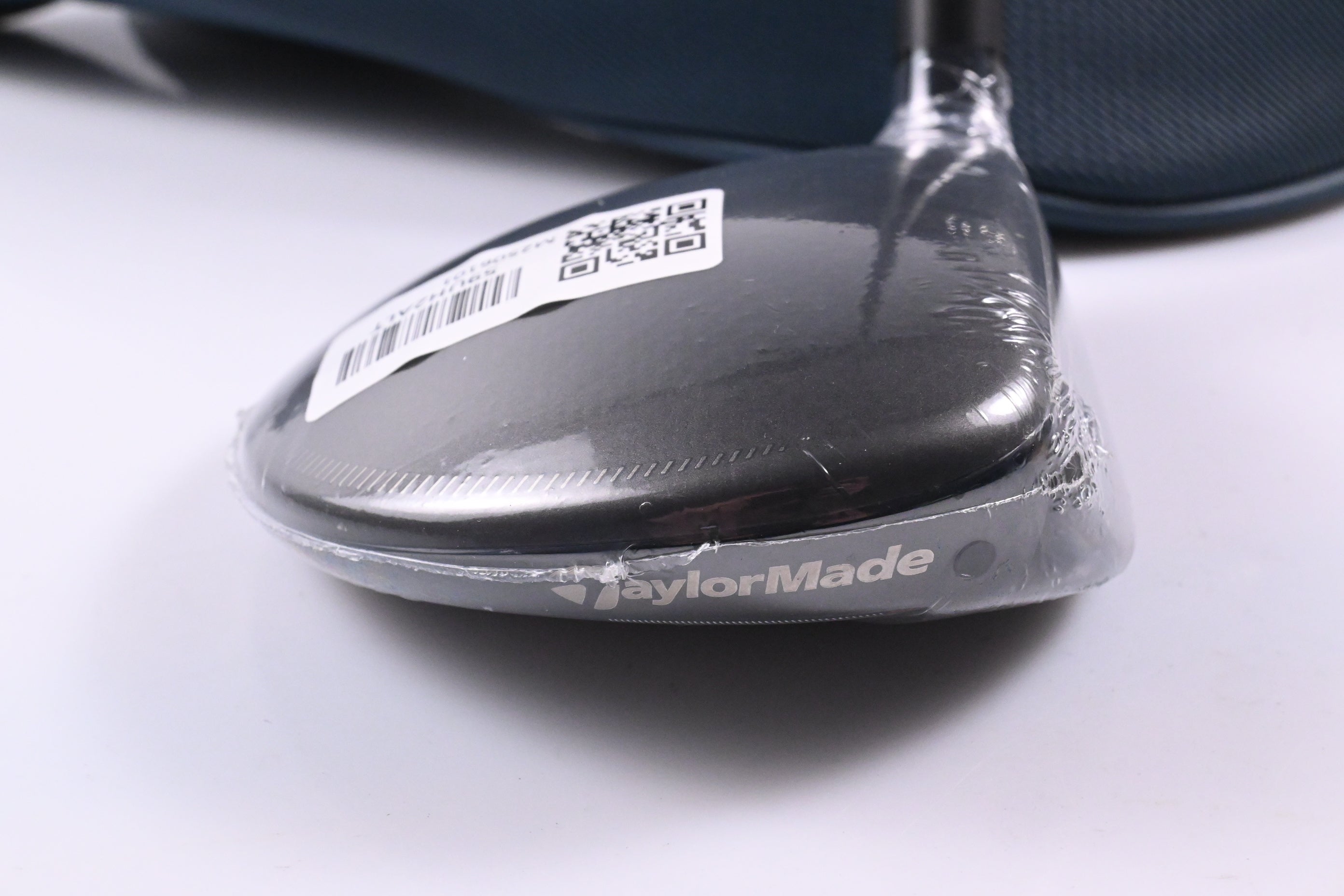 Taylormade Qi4D Max Lite #5 Wood / 18 Degree / Regular Flex REAX 55 Shaft