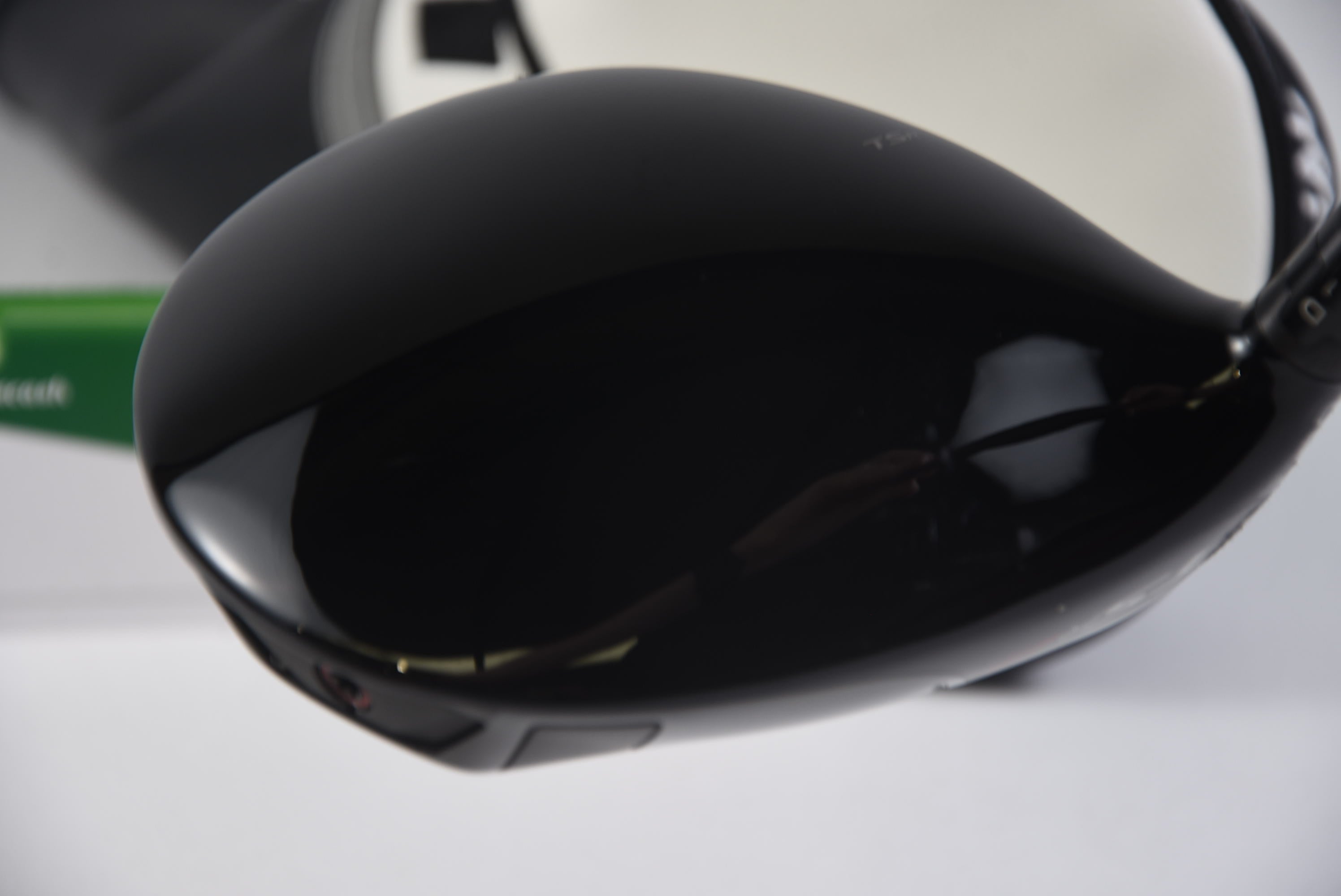 Left Hand Titleist TSR3 Driver / 8 Degree / Regular Flex Tensei AV Blue 55 Shaft