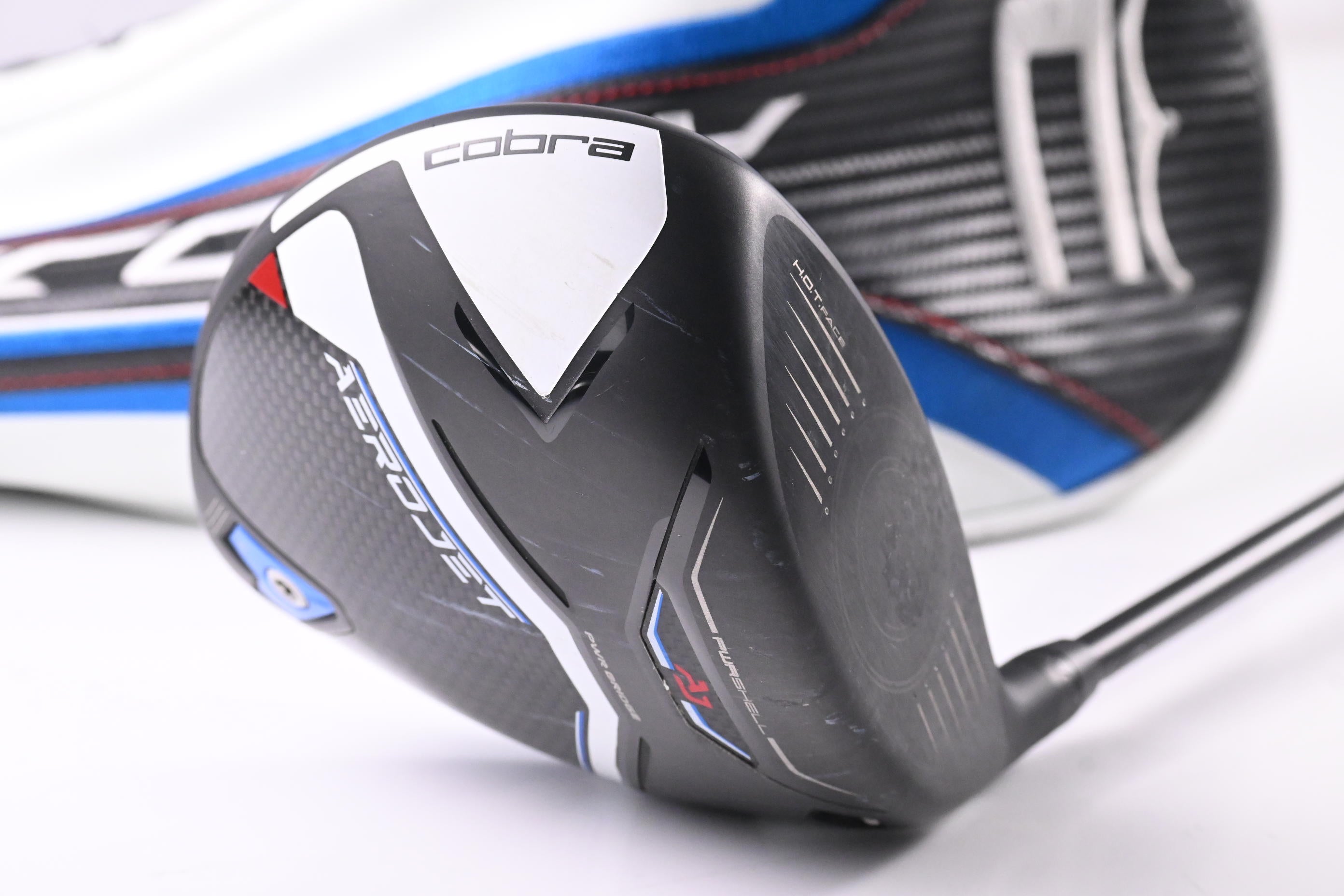Cobra Aerojet Driver / 10.5 Degree / Regular Flex UST Mamiya Helium Nano Core