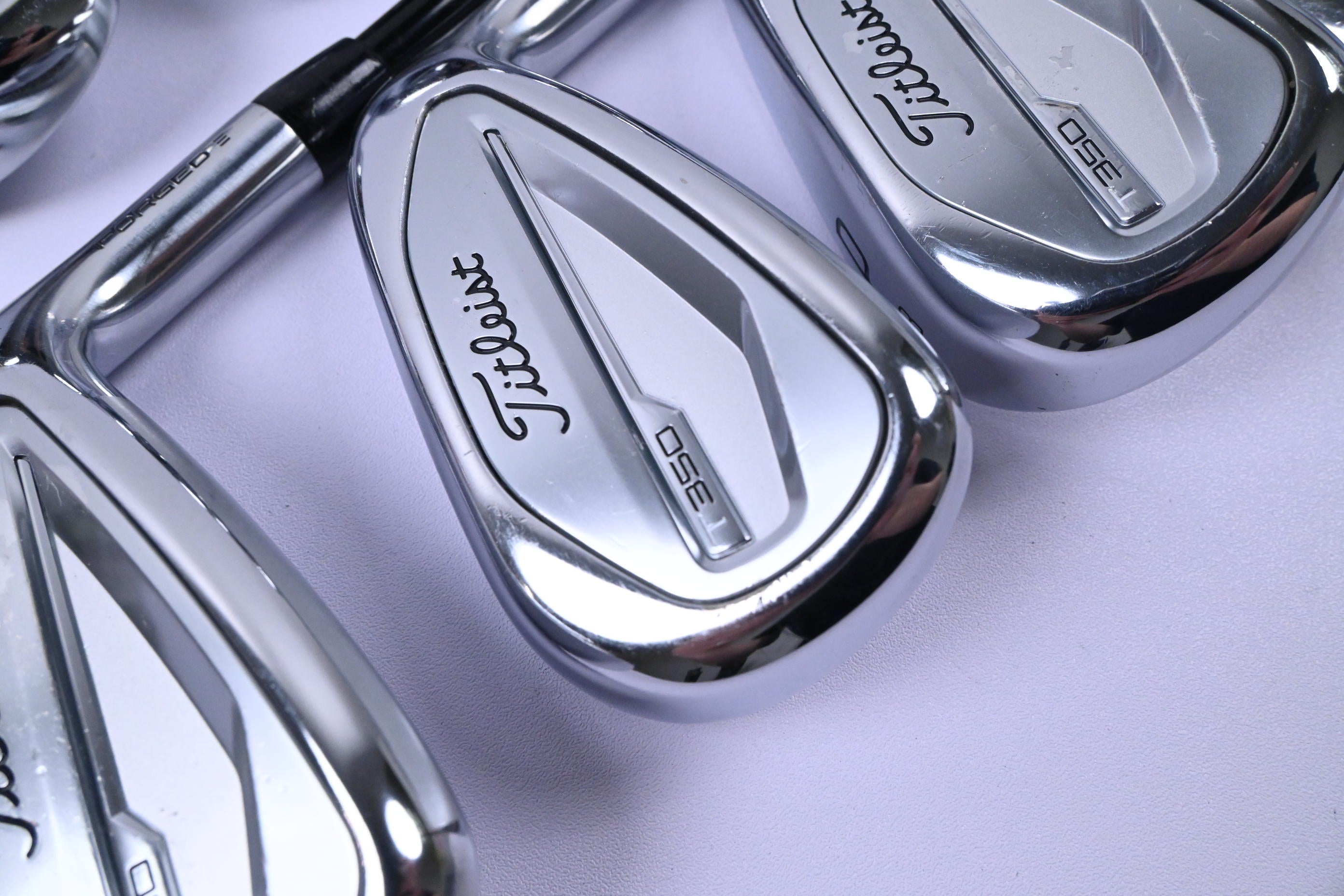 Titleist T350 Irons / 5-PW+GW / Senior Flex Tensei AV Red AM(2) Shafts