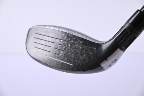 Taylormade M4 #3 Hybrid / 19 Degree / Regular Flex Fujikura Atmos Red 6 Shaft