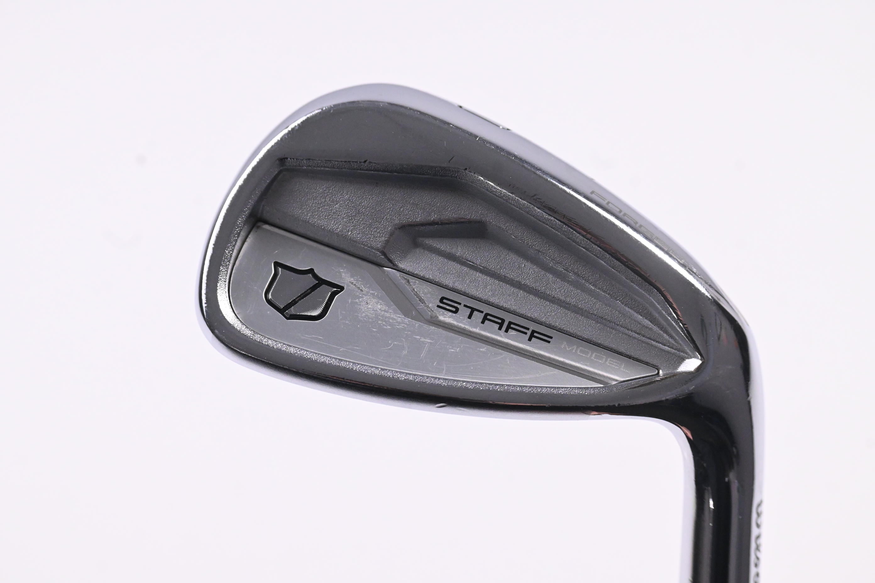 Wilson Staff Model CB 2024 Pitching Wedge / 46 Degree / Stiff Flex Dynamic Gold Mid 115