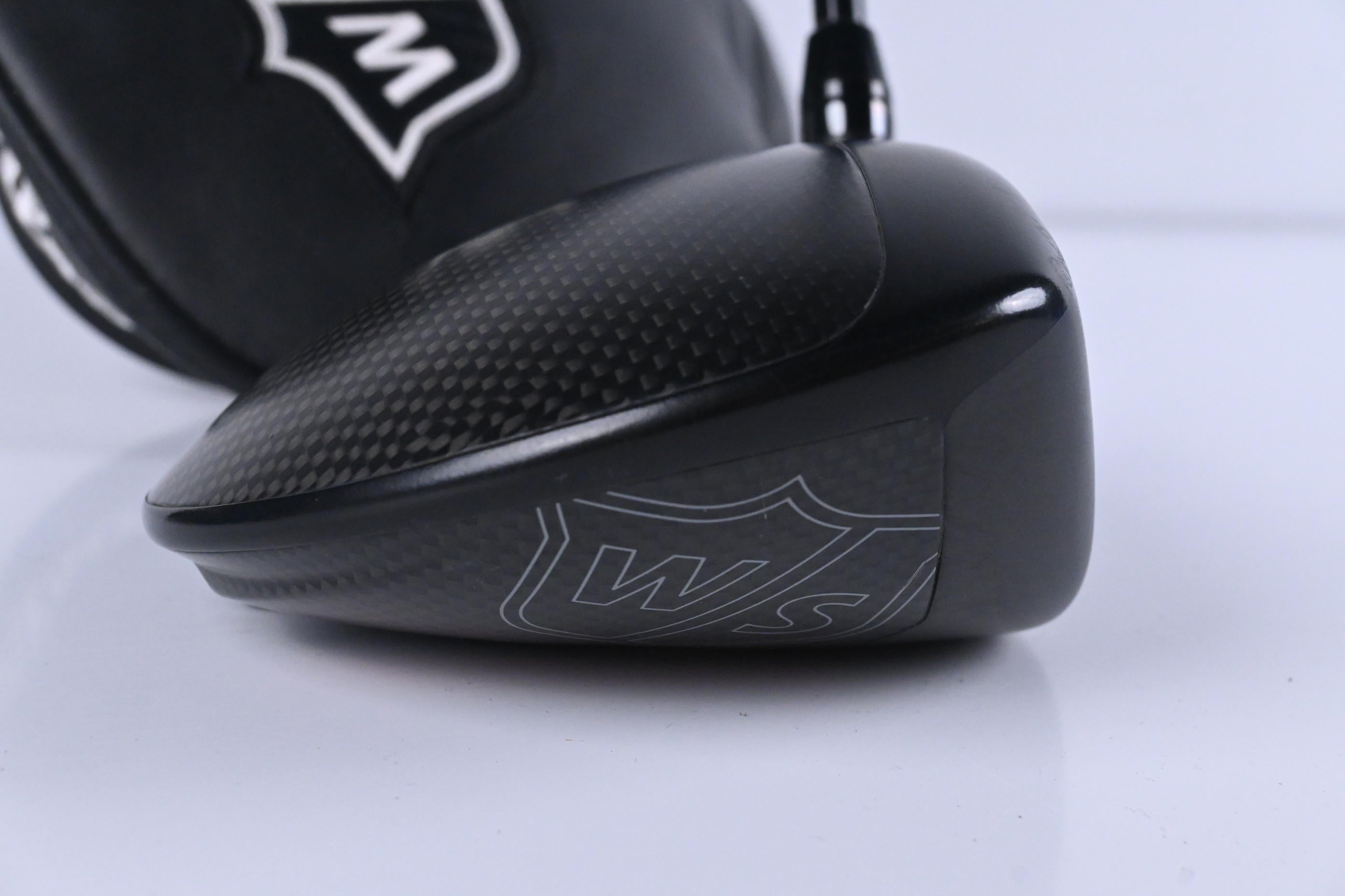 Wilson Dynapower Carbon 2023 Driver / 10.5 Degree / X-Flex Hzrdus Smoke Black