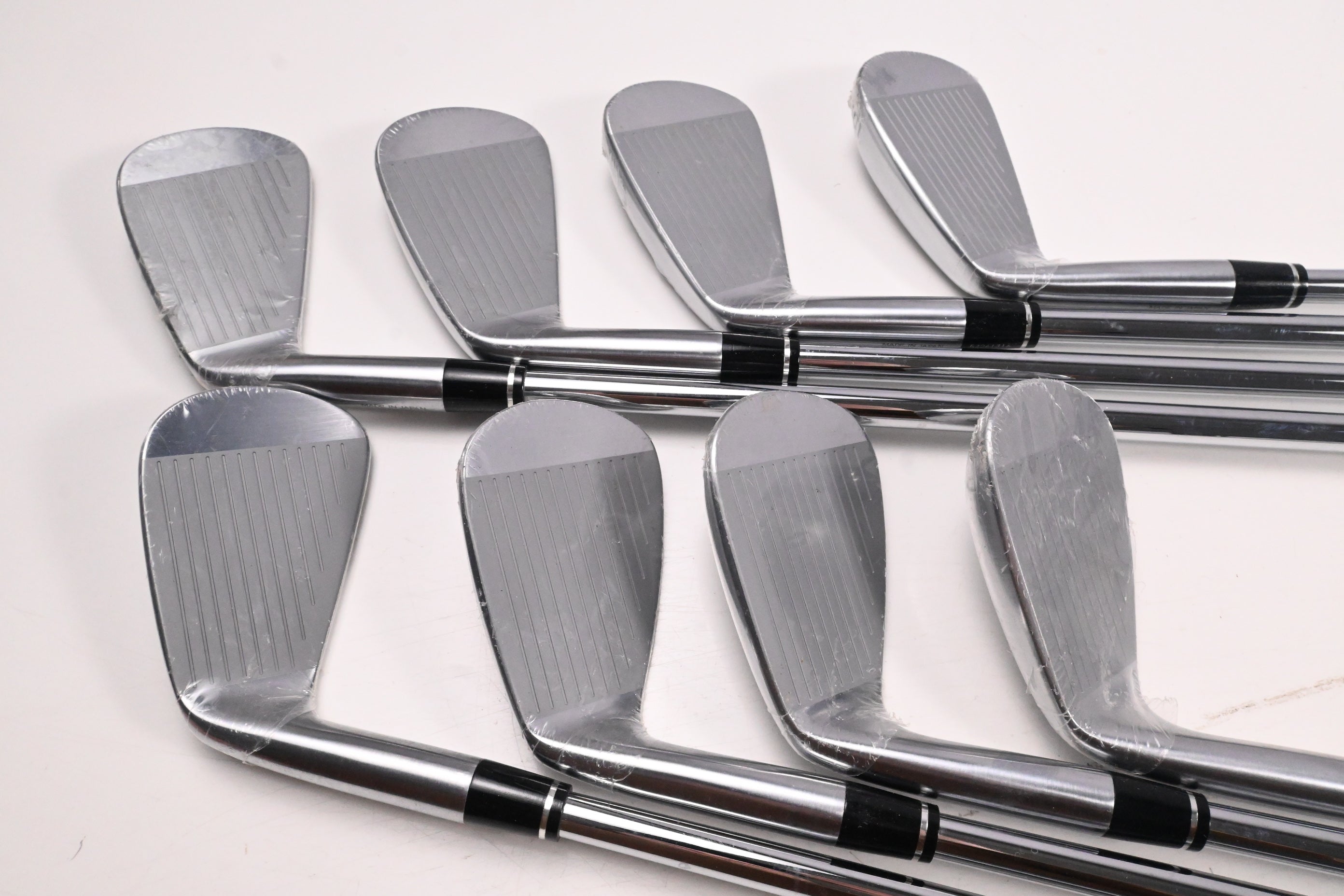 Honma TW 757 B Irons / 3-PW / Stiff Flex Dynamic Gold S200 Shafts