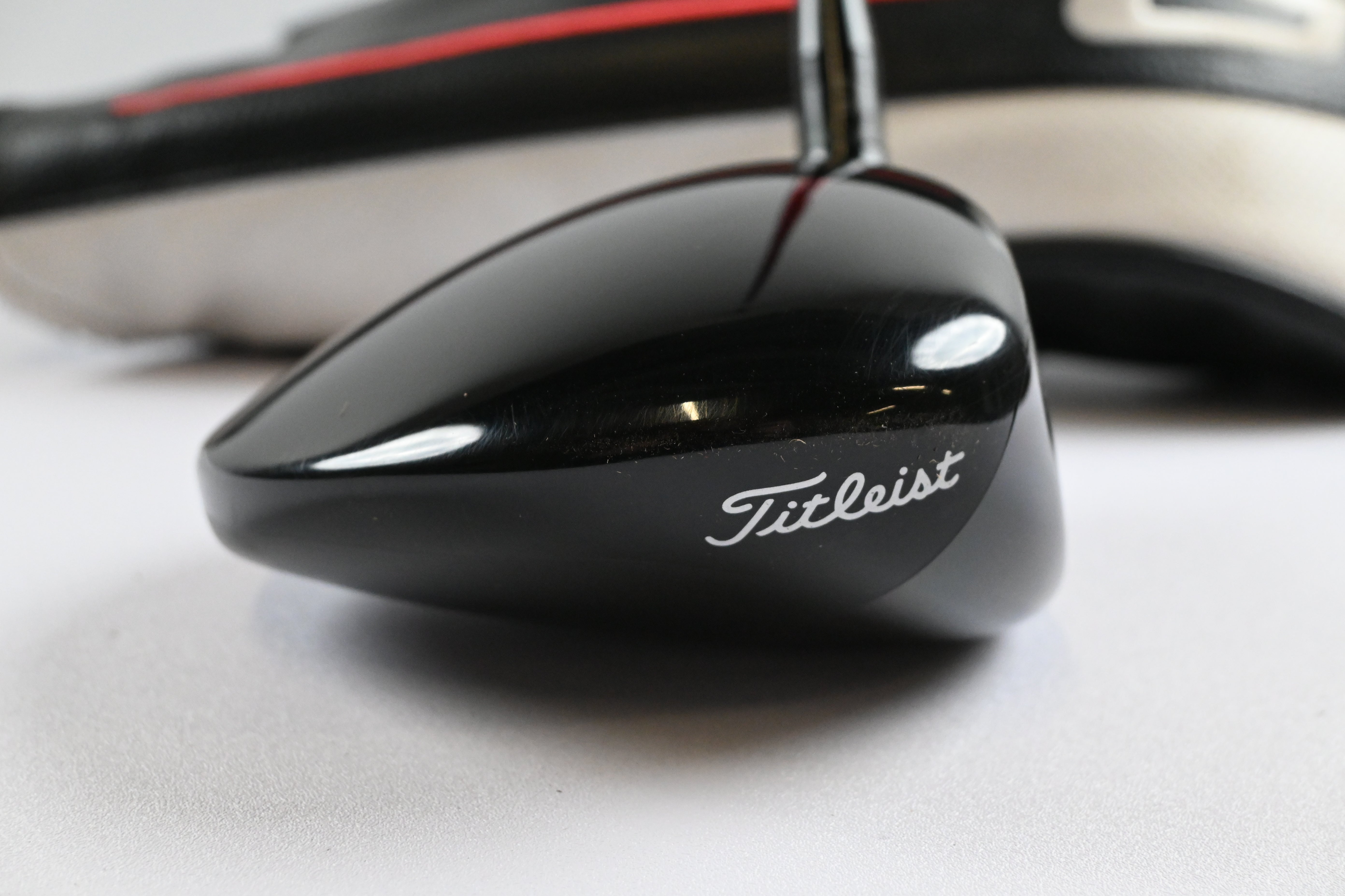 Titleist GT3 Driver / 10 Degree / Regular Flex Project X Denali Red 50