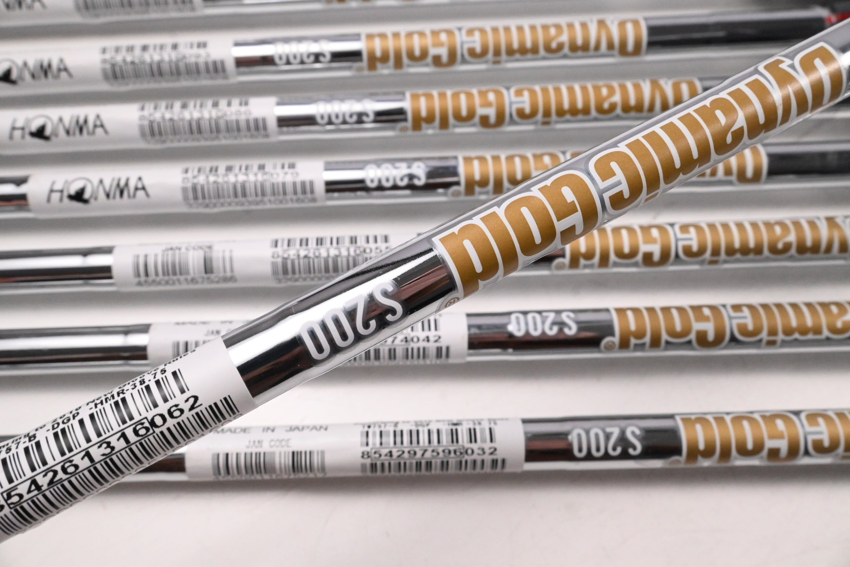 Honma TW 757 B Irons / 3-PW / Stiff Flex Dynamic Gold S200 Shafts