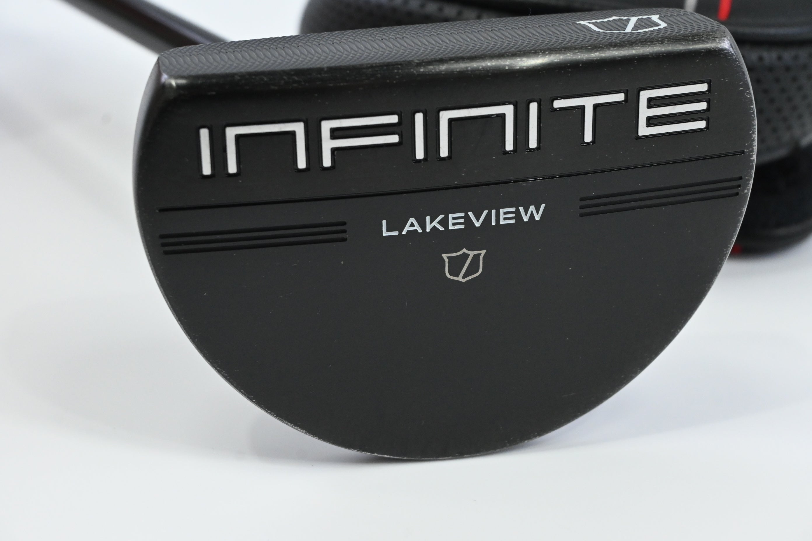 Left Hand Wilson Infinite Zero Torque Lakeview Putter / 34 Inch