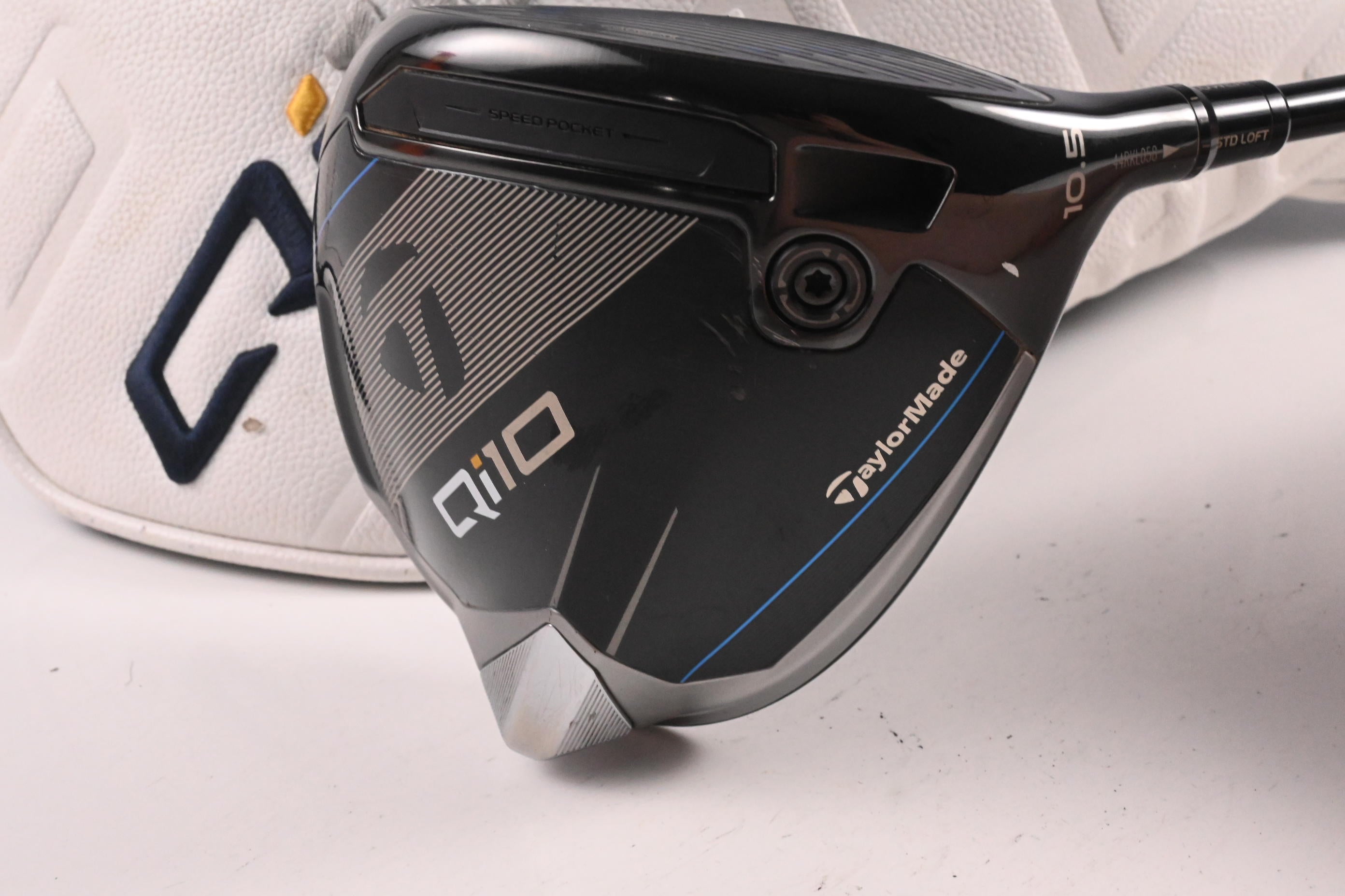 Taylormade Qi10 Driver / 10.5 Degree / Stiff Flex Fujikura Ventus TR Blue 5