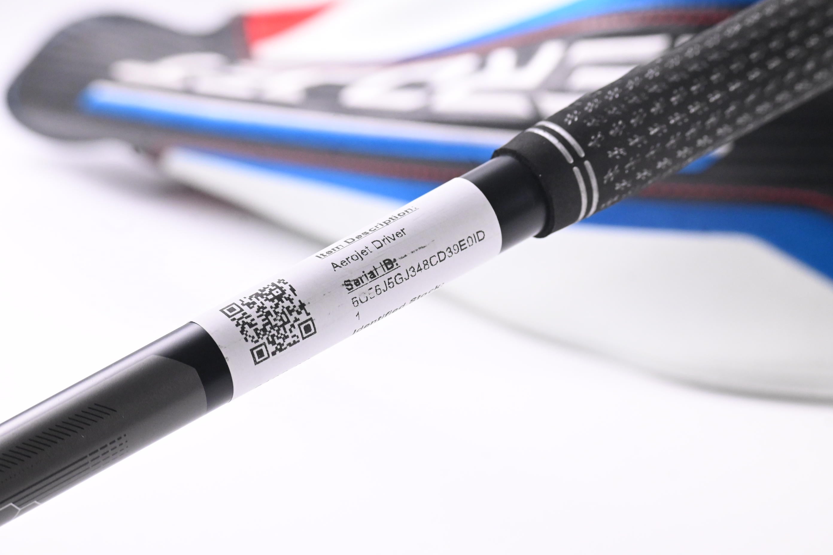 Cobra Aerojet Driver / 10.5 Degree / Regular Flex UST Mamiya Helium Nano Core