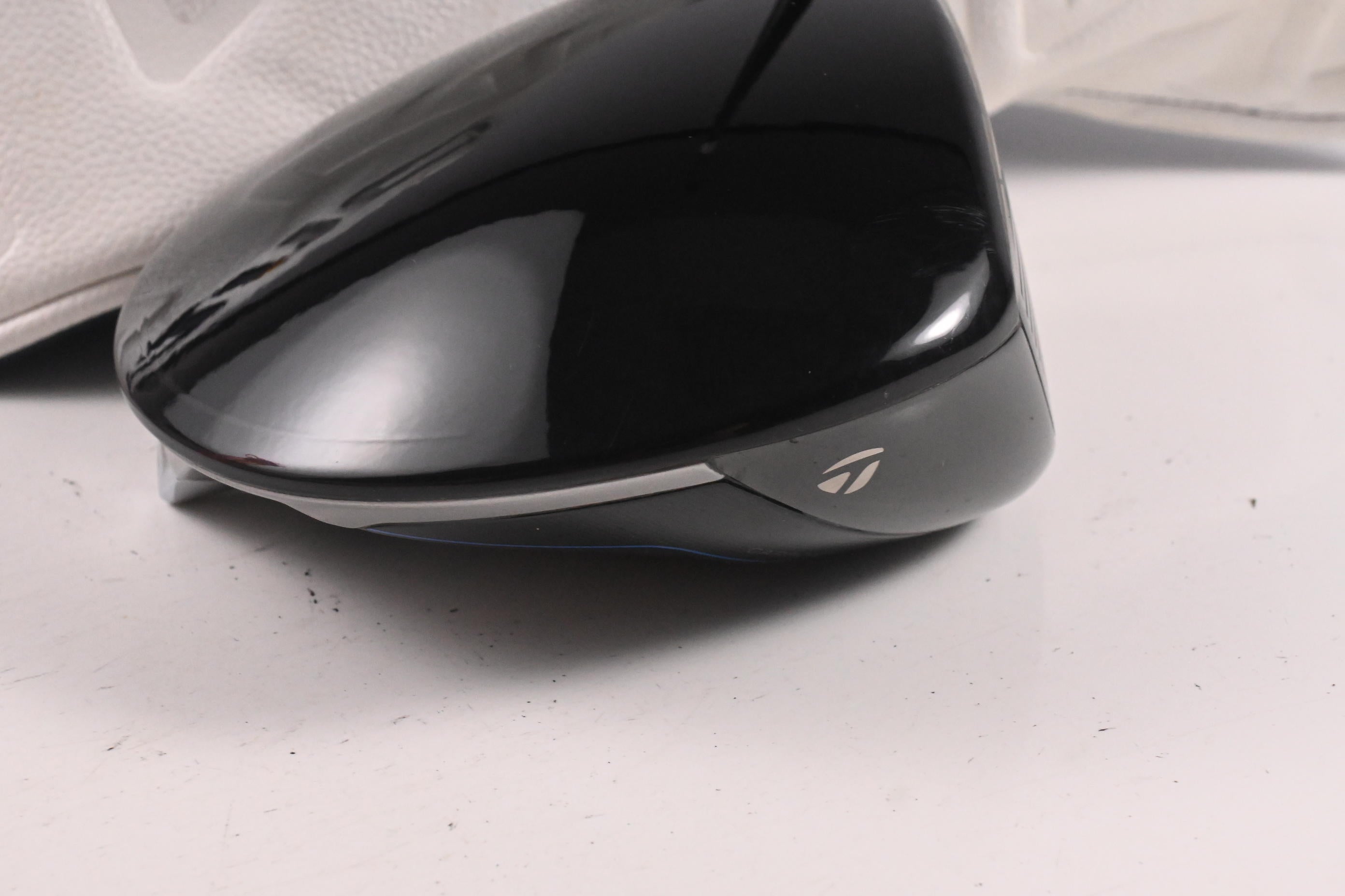 Taylormade Qi10 Driver / 10.5 Degree / Stiff Flex Fujikura Ventus TR Blue 5