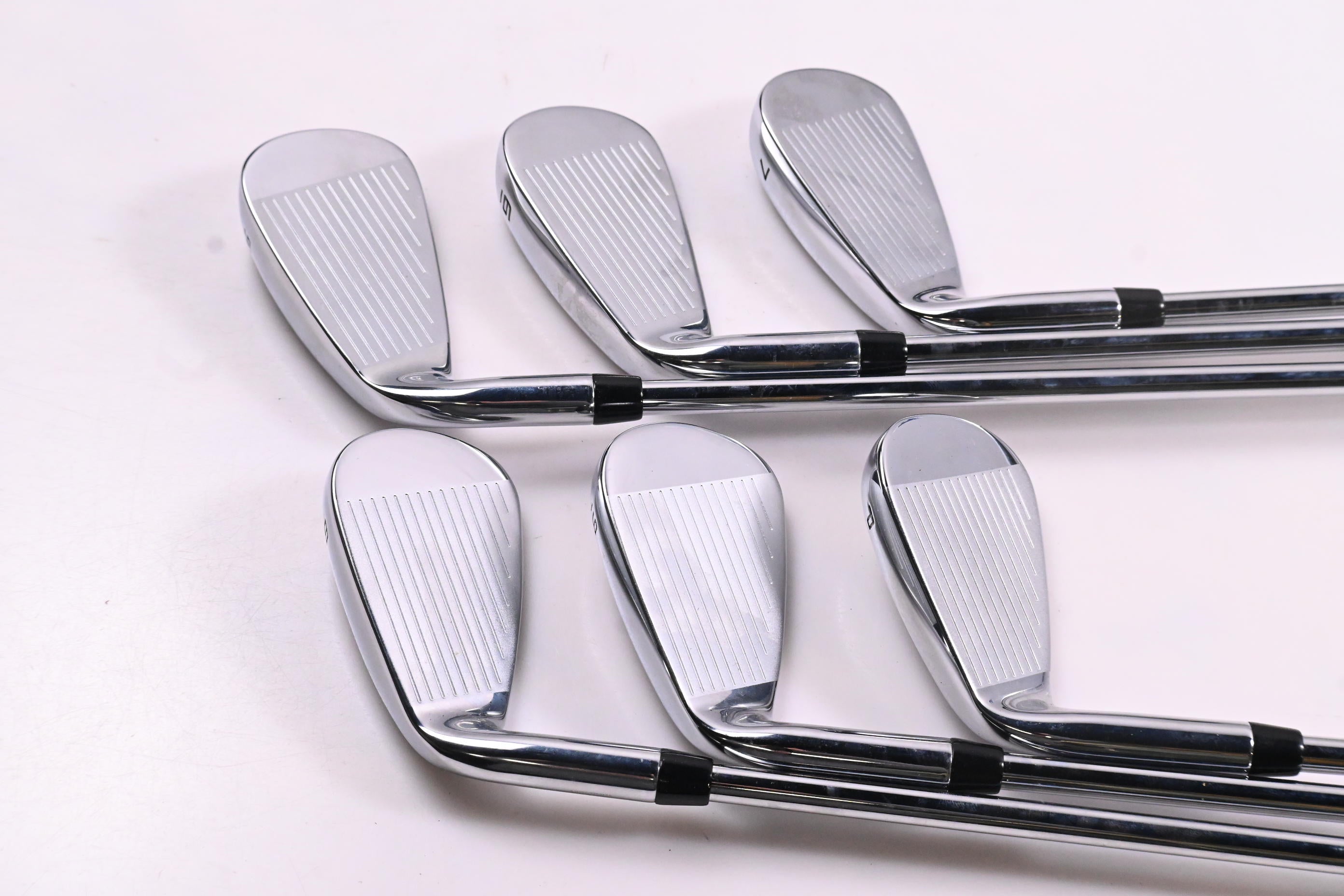 Callaway Elyte X Irons / 5-PW / Regular Flex Vector 80 Shafts