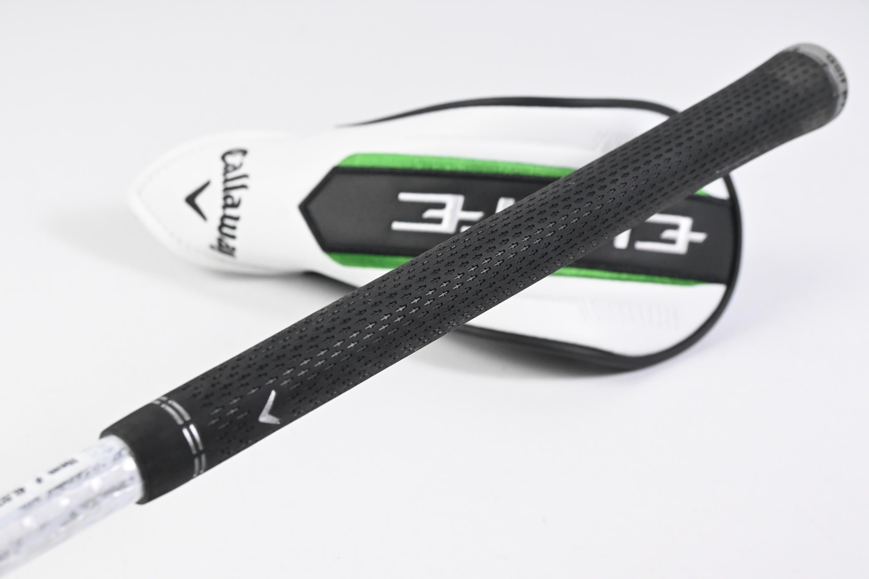 Callaway Elyte #4 Hybrid / 22 Degree / Regular Flex Denali Charcoal 60 Shaft