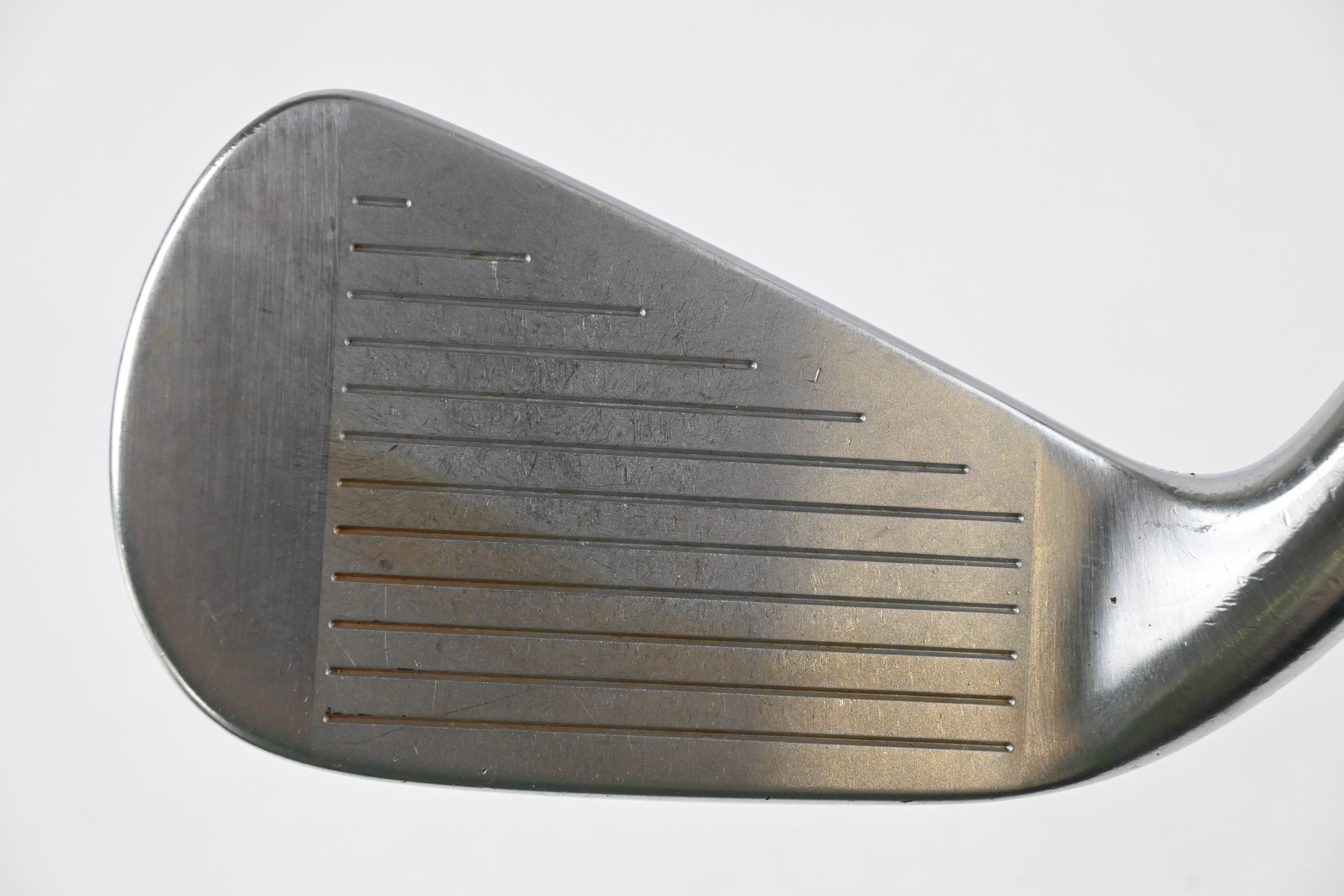 Titleist 712U #2 Iron / 18 Degree / Stiff Flex Dynamic Gold S300 Shaft