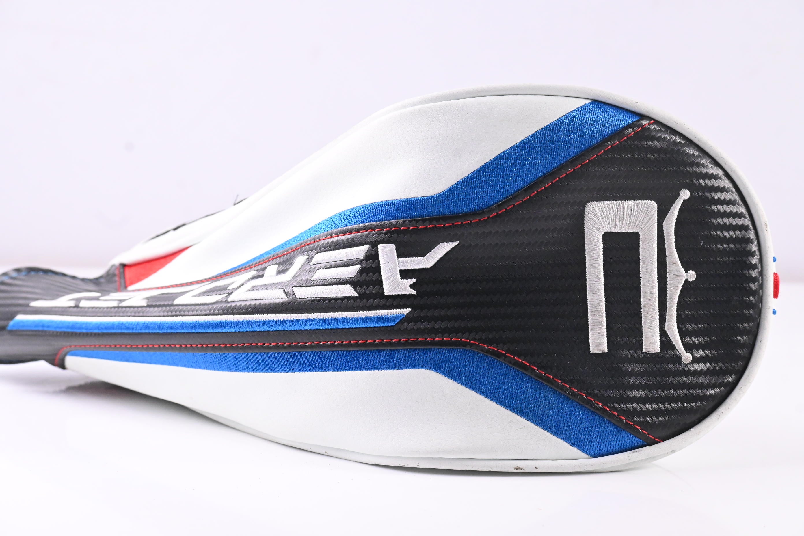 Cobra Aerojet Driver / 10.5 Degree / Regular Flex UST Mamiya Helium Nano Core
