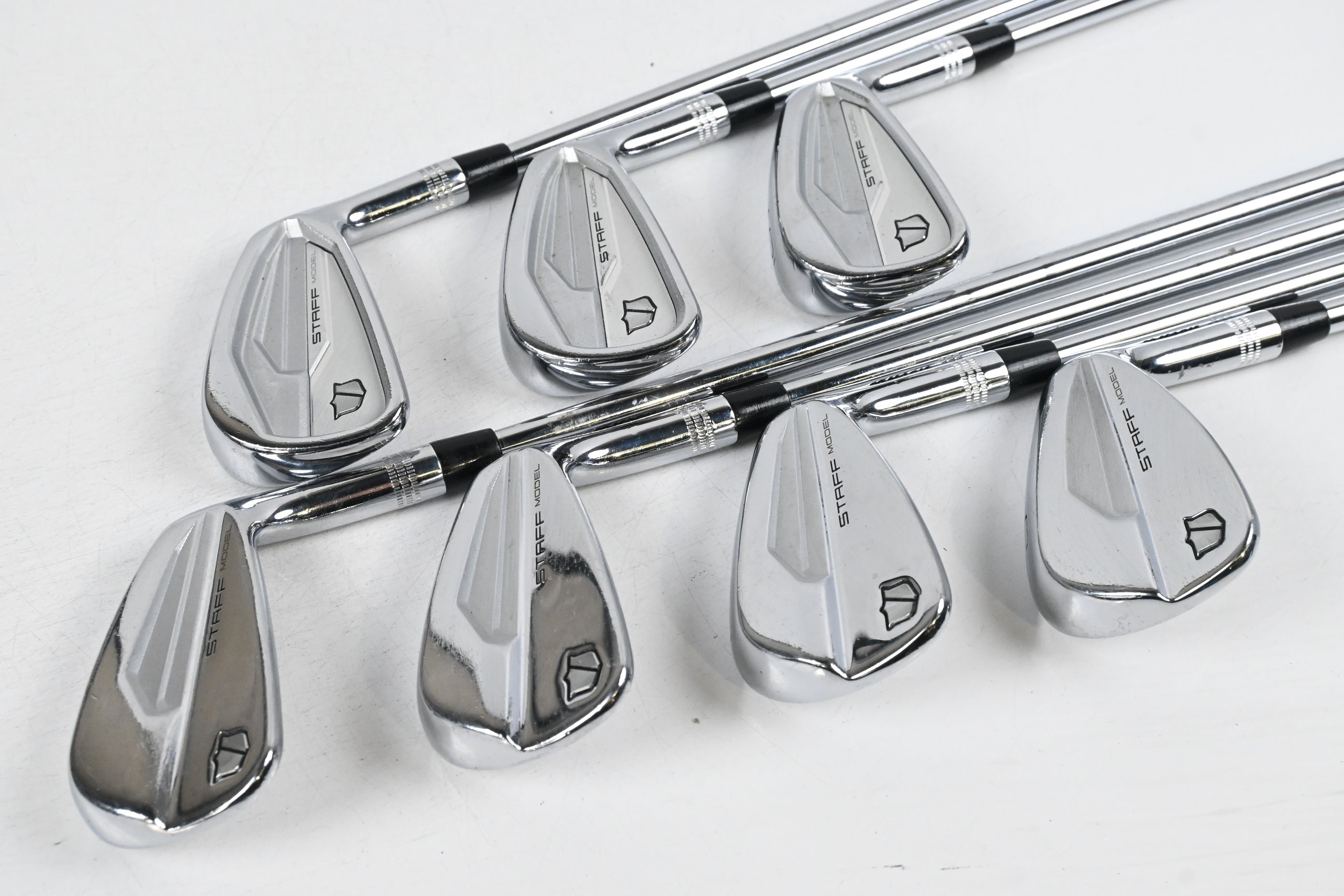 Wilson Staff Model 2024 CB Irons / 4-PW / Stiff Flex KBS Tour 120 Shafts