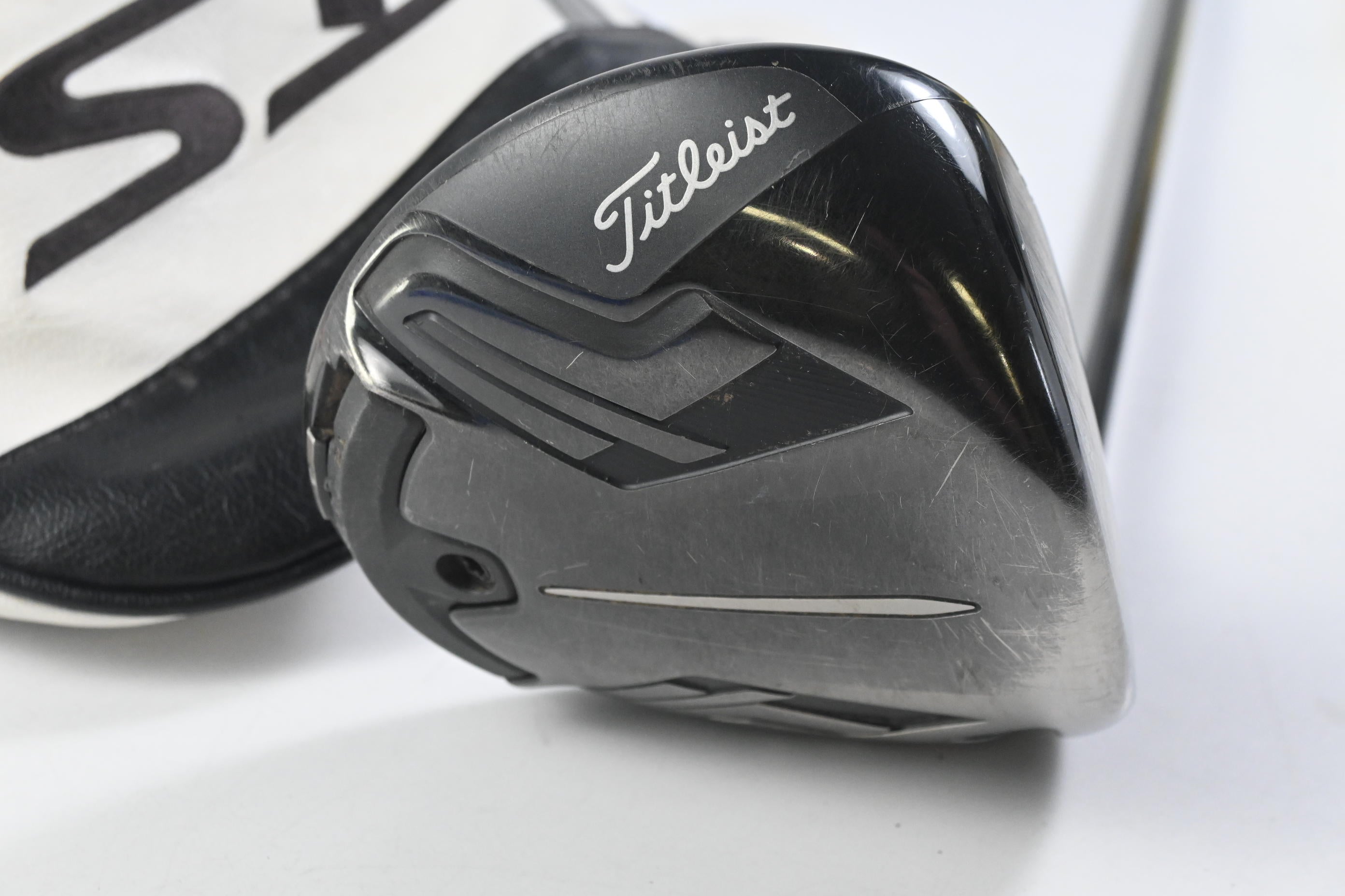 Titleist TSi3 Driver / 10 Degree / Stiff Flex Tensei AV Raw White 65 Shaft