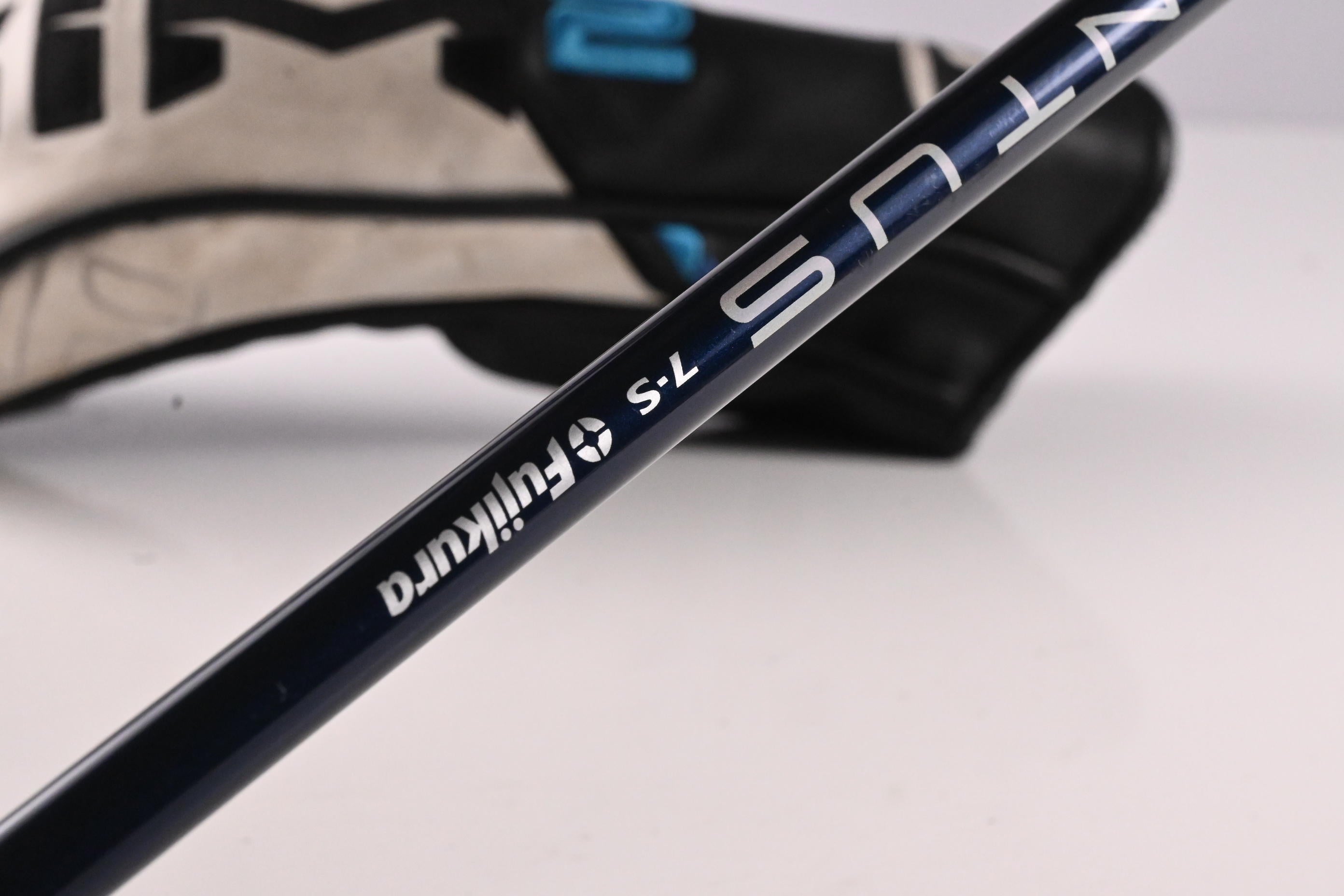 Taylormade SIM2 Max #3 Hybrid / 19 Degree / Stiff Flex Ventus Blue 7 Shaft