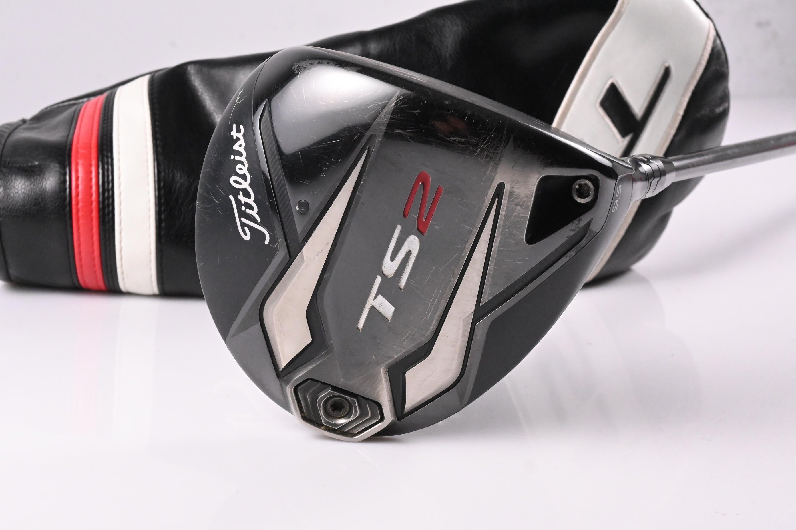 Titleist TS2 Driver / 9.5 Degree / Stiff Flex Aldila R.I.P Alpha 60 Shaft