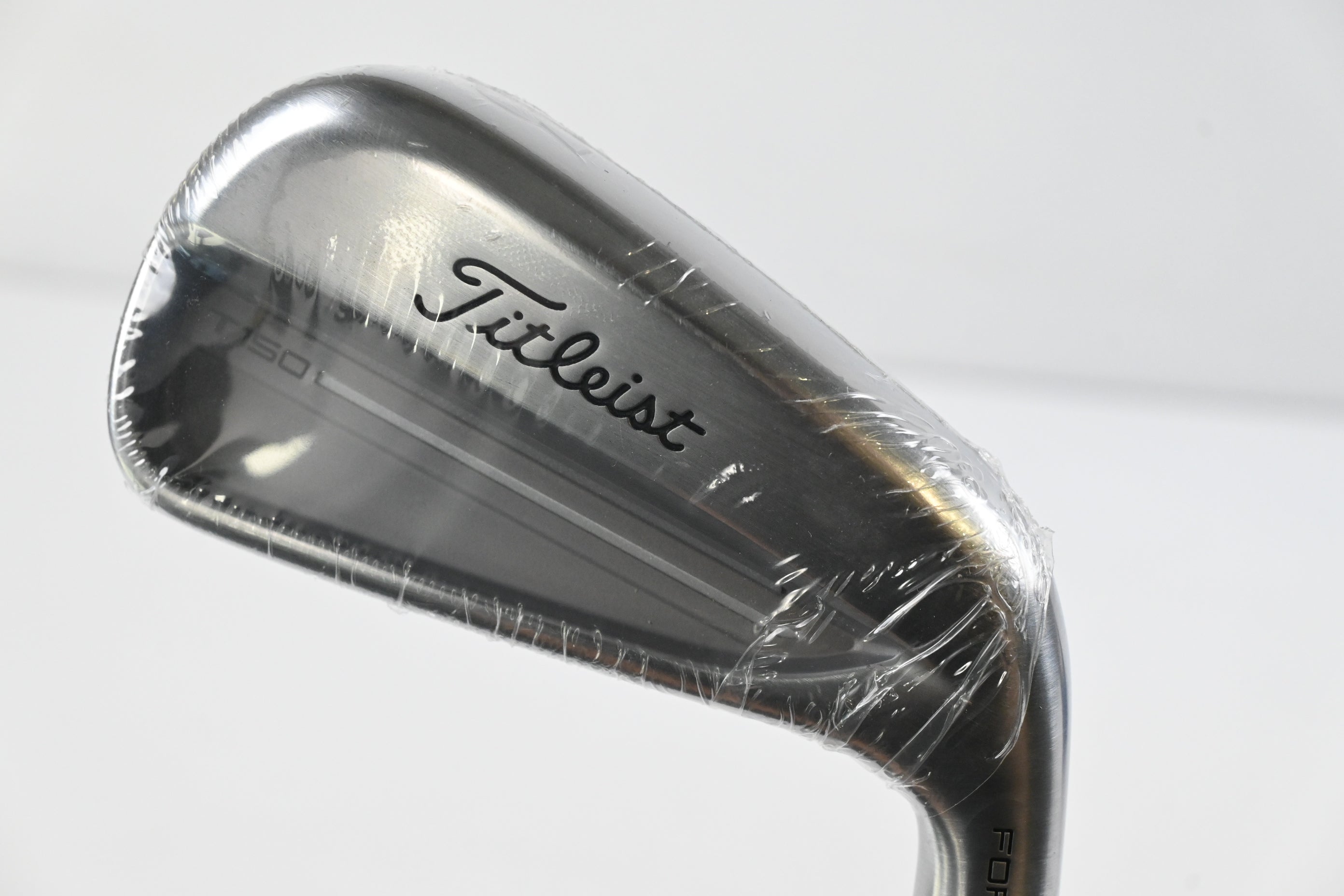 Titleist T150 2025 #3 Iron / 19 Degree / X-Flex AMT Tour White X100 Steel Shaft