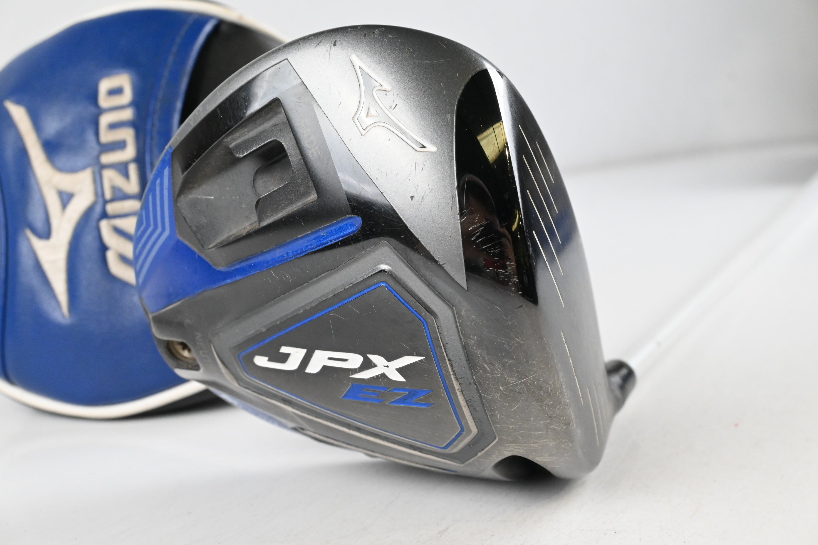 Mizuno JPX EZ 2016 Driver / 8.5-12.5 Degree / Regular Flex Fujikura Orochi 55