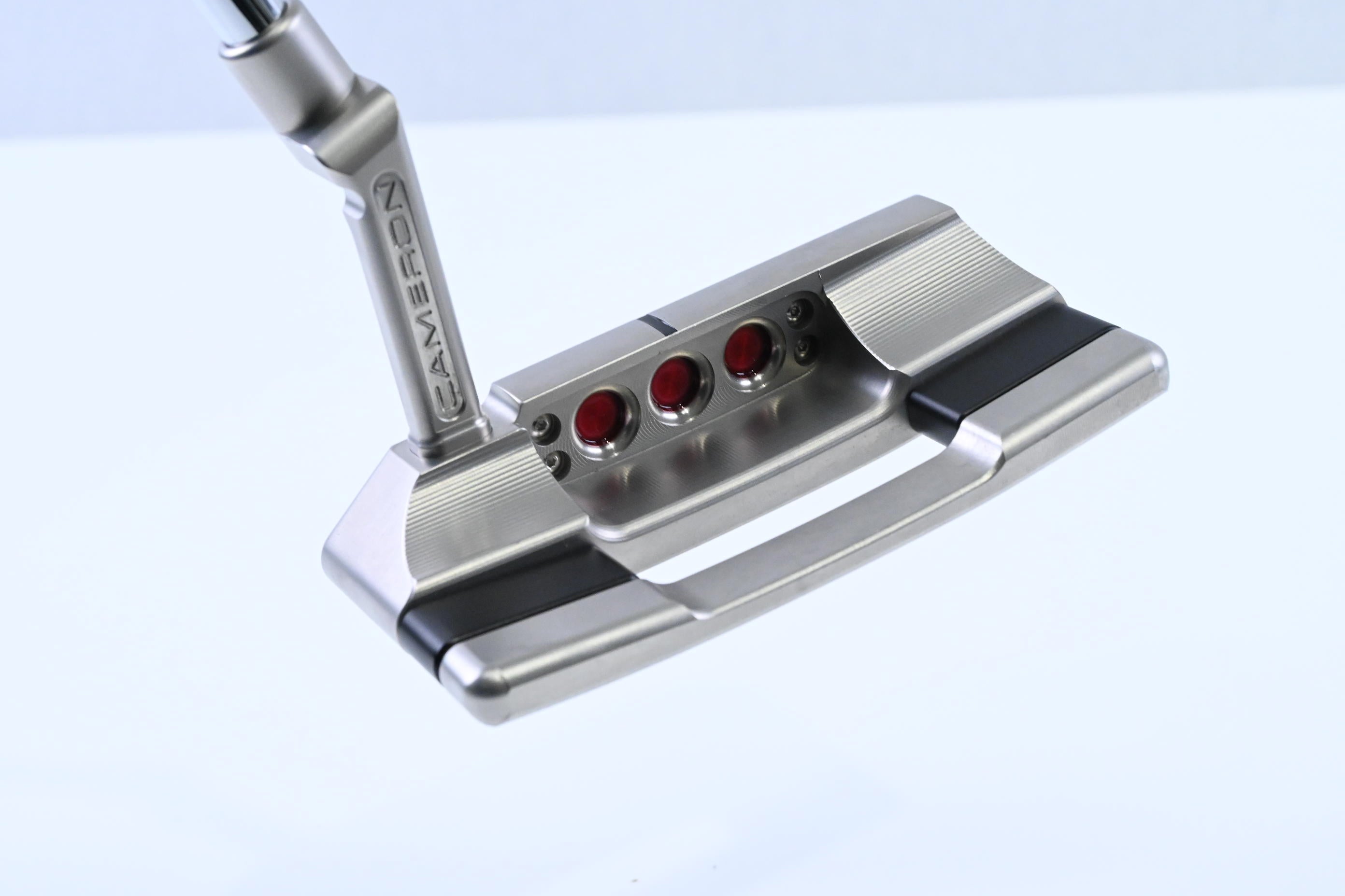 Scotty Cameron 2025 Studio Style Squareback 2 Putter / 34 Inch