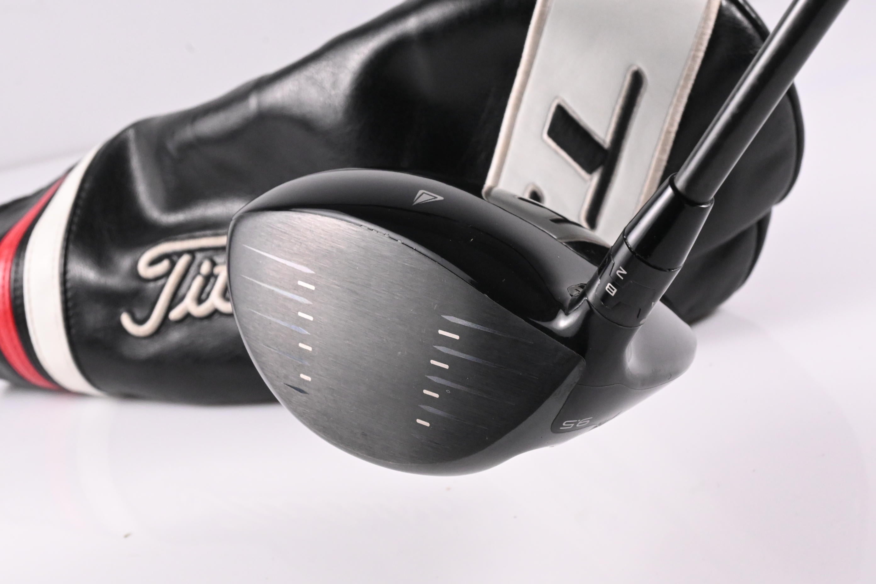 Titleist TS2 Driver / 9.5 Degree / Stiff Flex Aldila R.I.P Alpha 60 Shaft