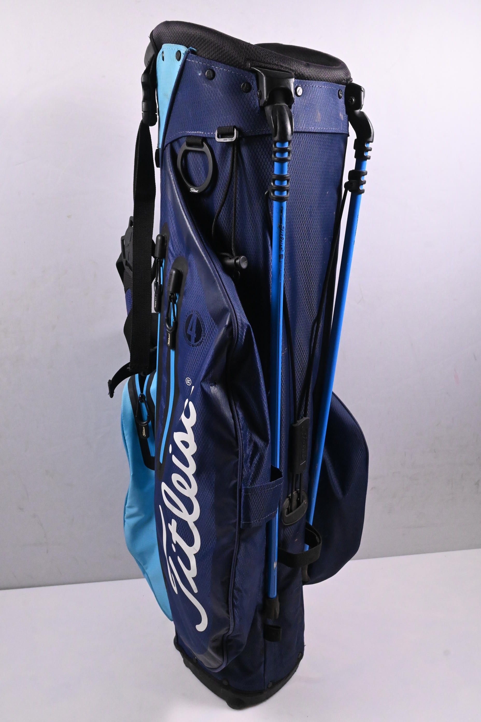 Titleist Players 4 StaDry Stand Bag / 4-Way Divider / Navy, Blue