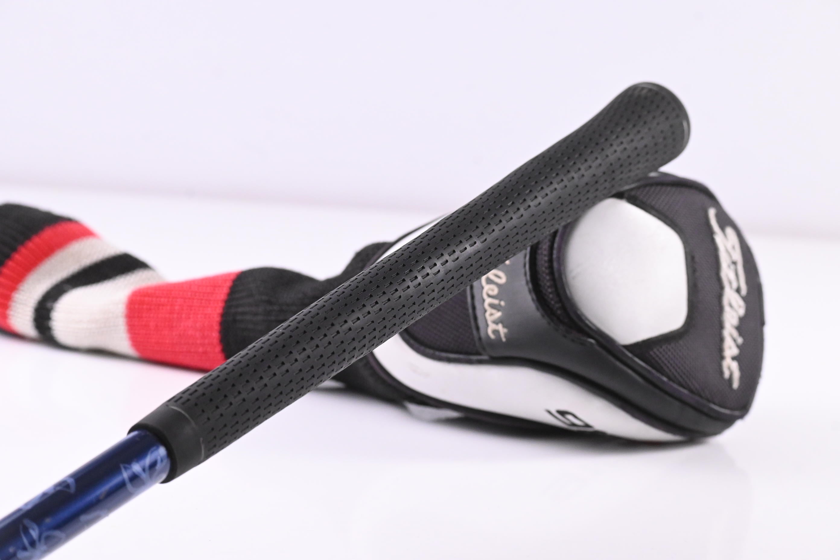Titleist 910H #3 Hybrid / 21 Degree / Stiff Flex Diamana Kai'li 80 Shaft