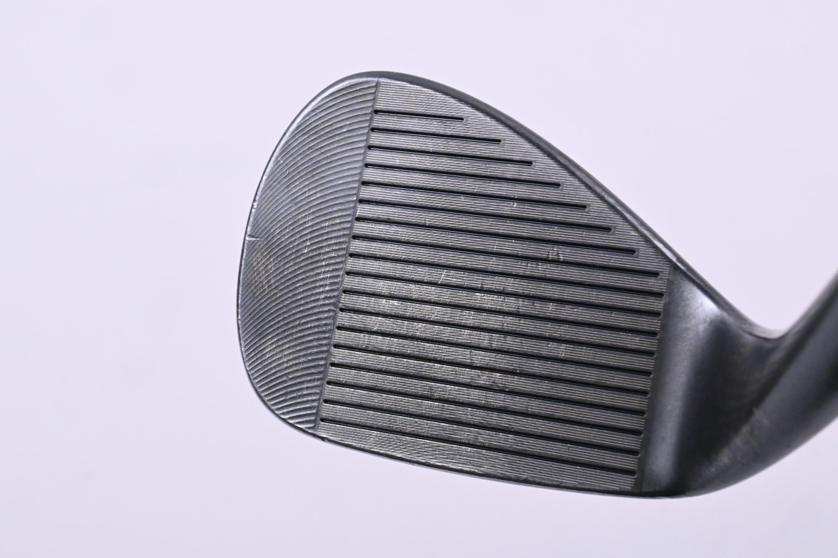 Cleveland RTX ZipCore Gap Wedge / 52 Degree / Wedge Flex Dynamic Gold Spinner