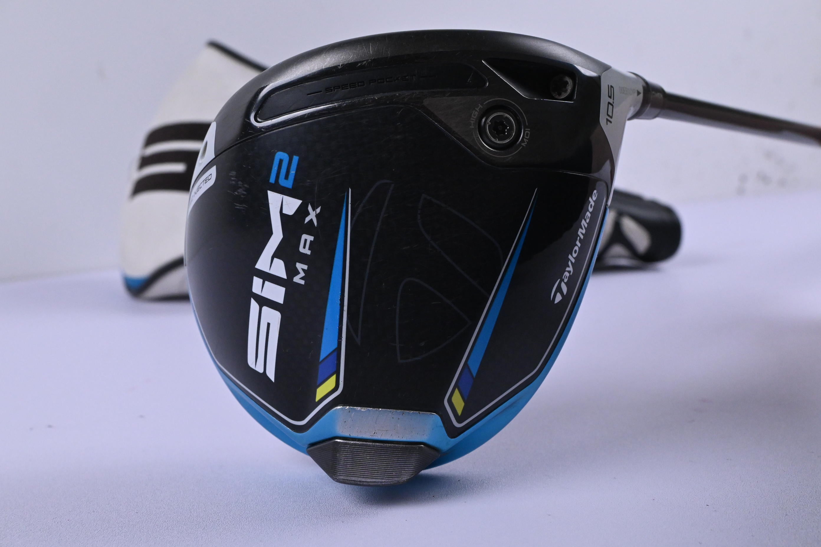Taylormade SIM2 Max Driver / 10.5 Degree / Stiff Flex Tensei AV Raw Blue 60