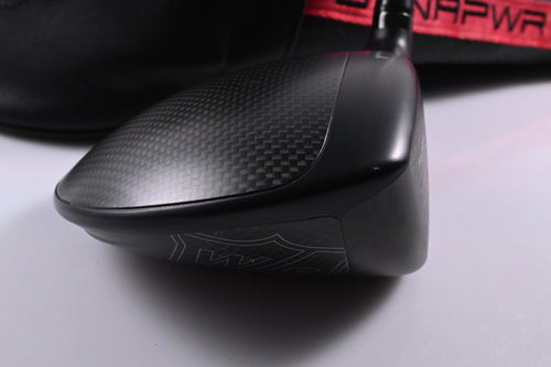 Wilson Dynapower Carbon 2023 Driver / 9 Degree / Stiff Flex UST Helium NCT 5
