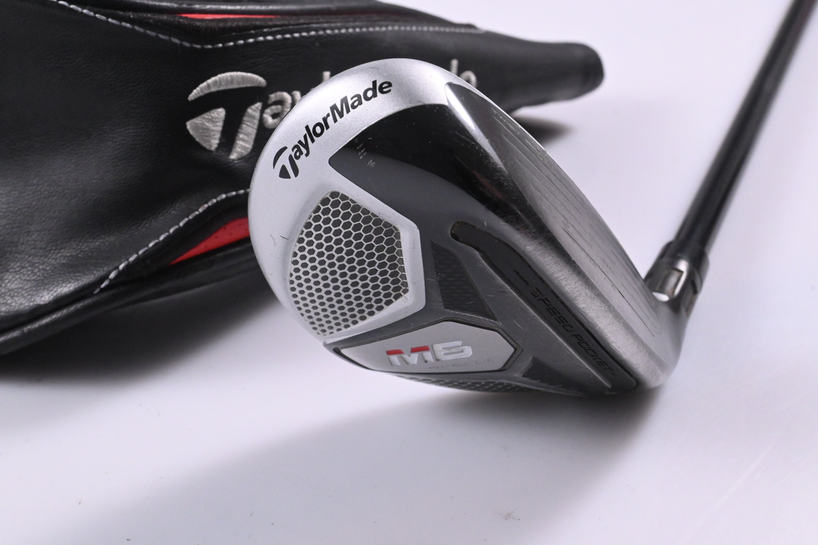 Taylormade M6 #3 Hybrid / 19 Degree / Regular Flex Atmos Orange 6 Shaft