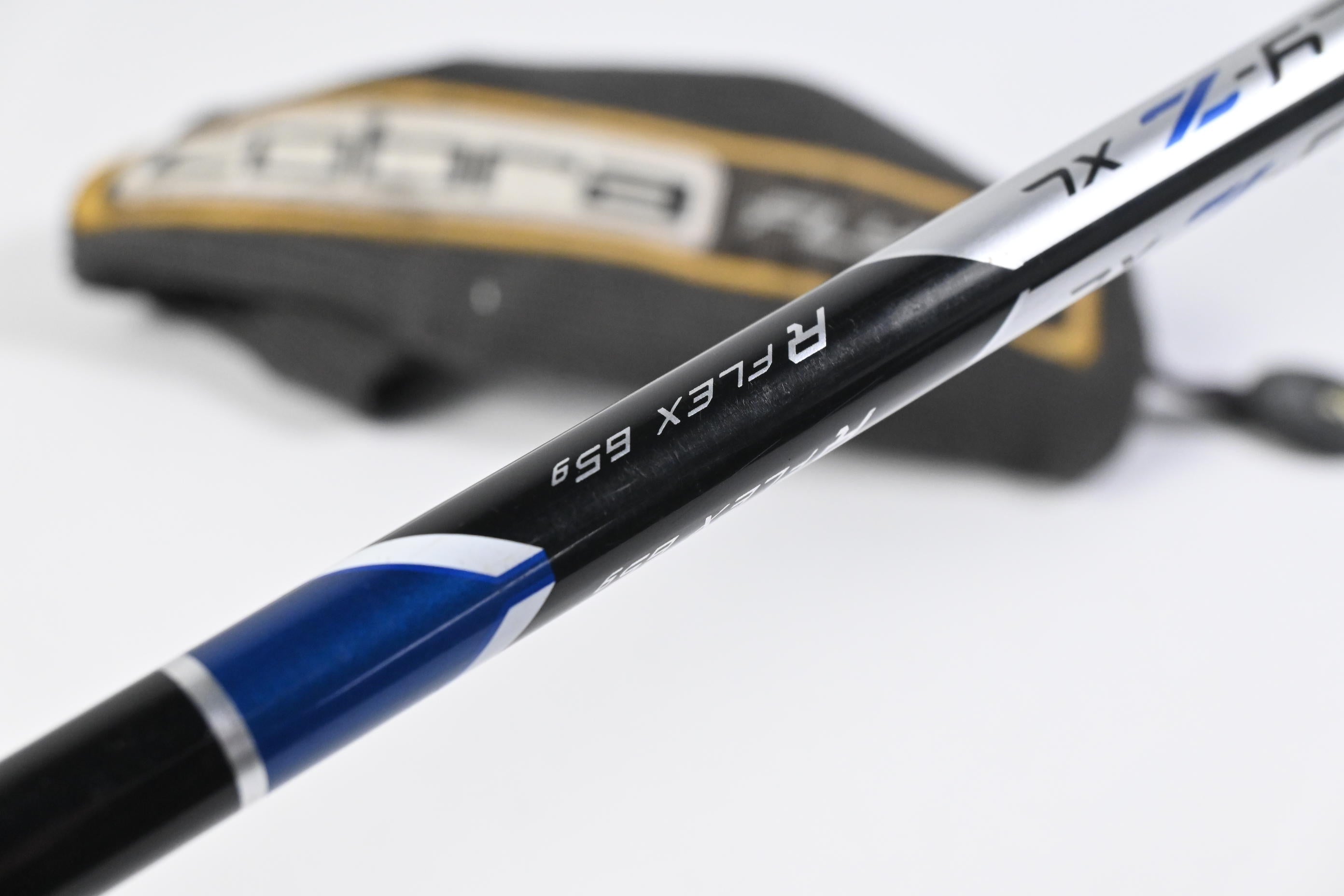 Cobra Fly-Z XL #4 Hybrid / 22 Degree / Regular Flex Cobra Fly-Z 65 Shaft