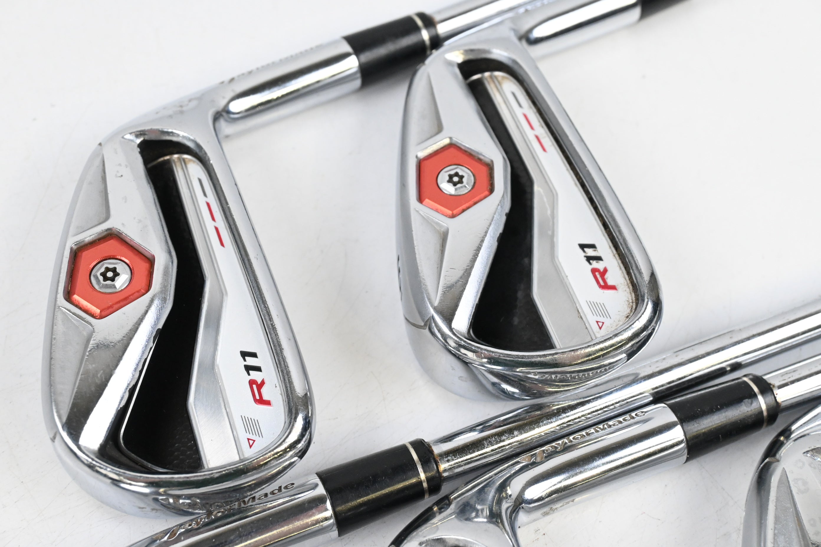 Taylormade R11 Irons / 5-9i / Regular Flex KBS 90 Shafts