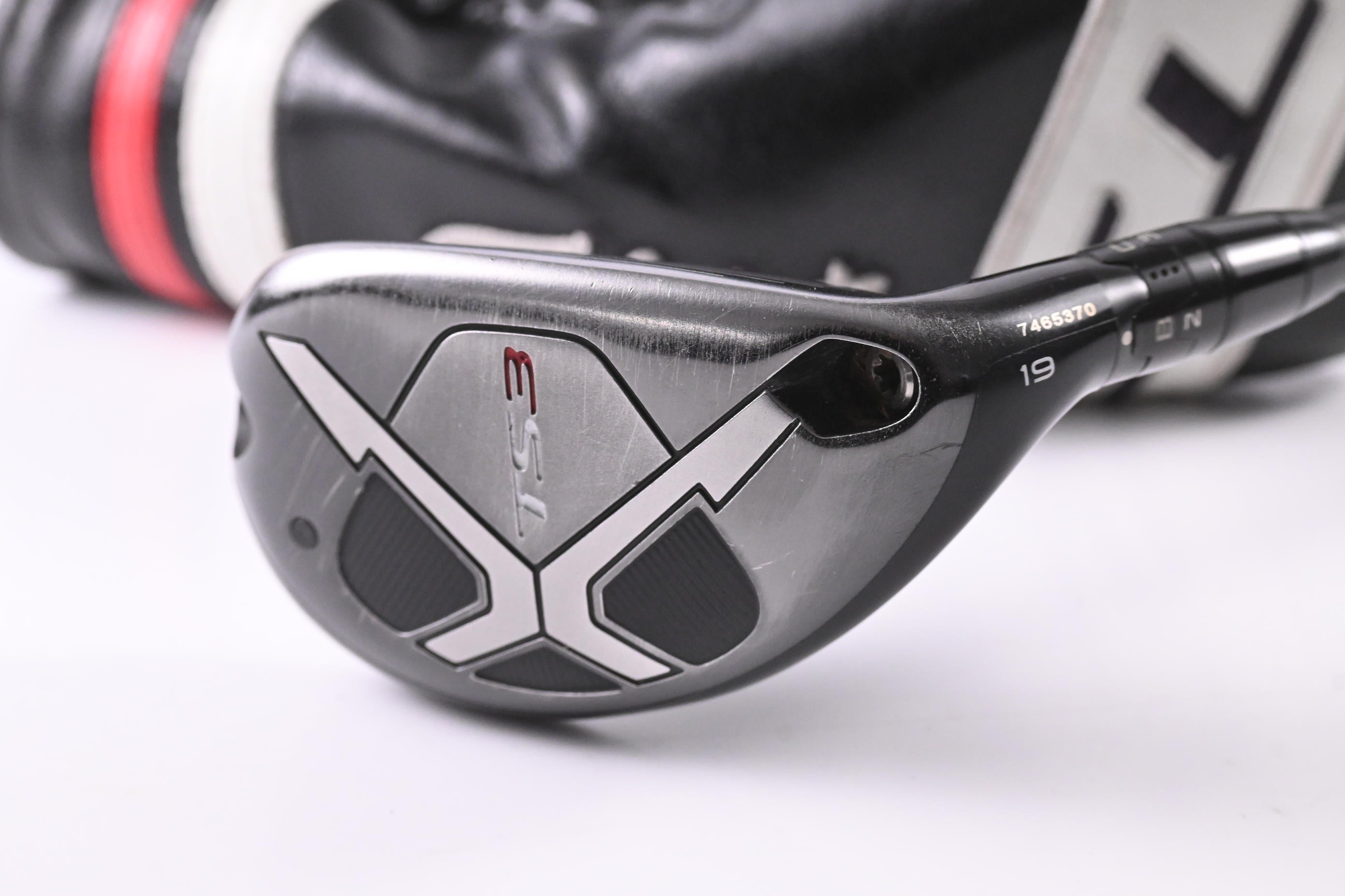 Titleist TS3 #3 Hybrid / 19 Degree / Stiff Flex Hzrdus Smoke Black 80 Shaft