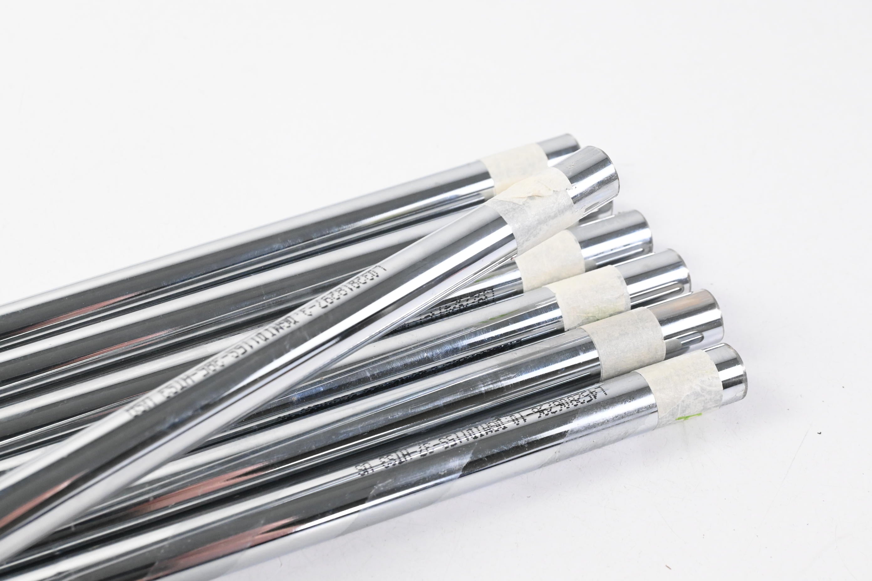 Dynamic Gold Mid S300 115 Iron Shafts / Stiff Flex / Set of 7 / .355" Tips